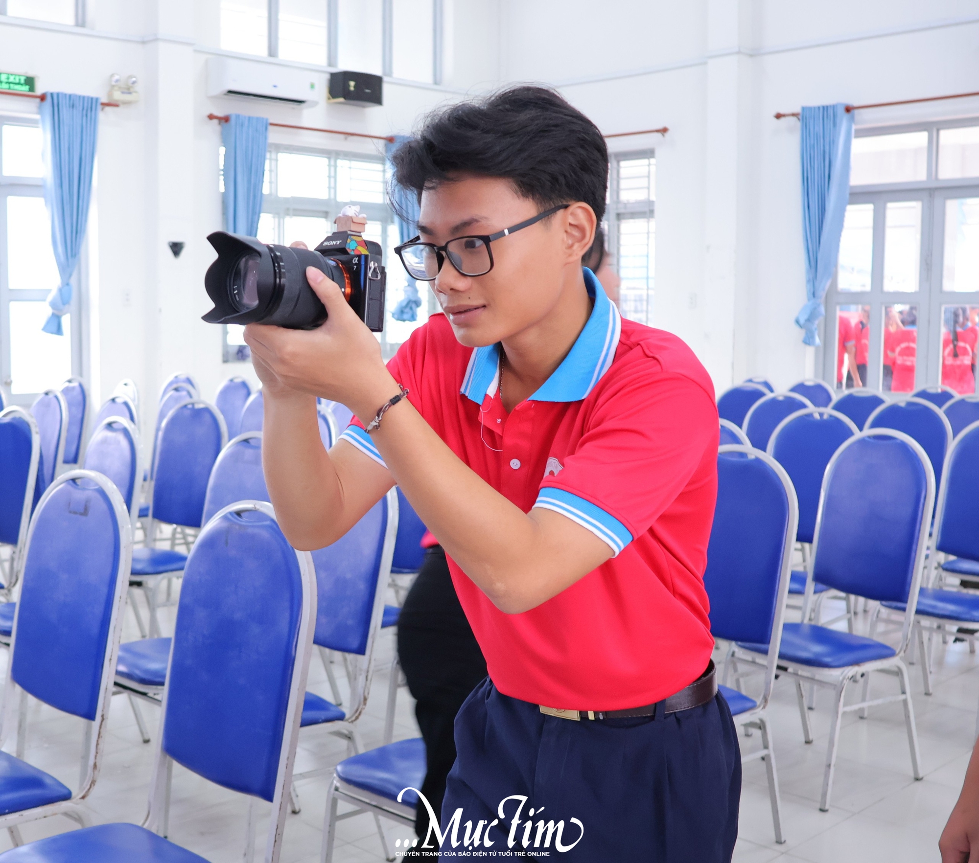 Hơn 300 chiến sĩ Hoa phượng đỏ THPT phấn khởi tham dự lễ ra quân cấp trường- Ảnh 10.