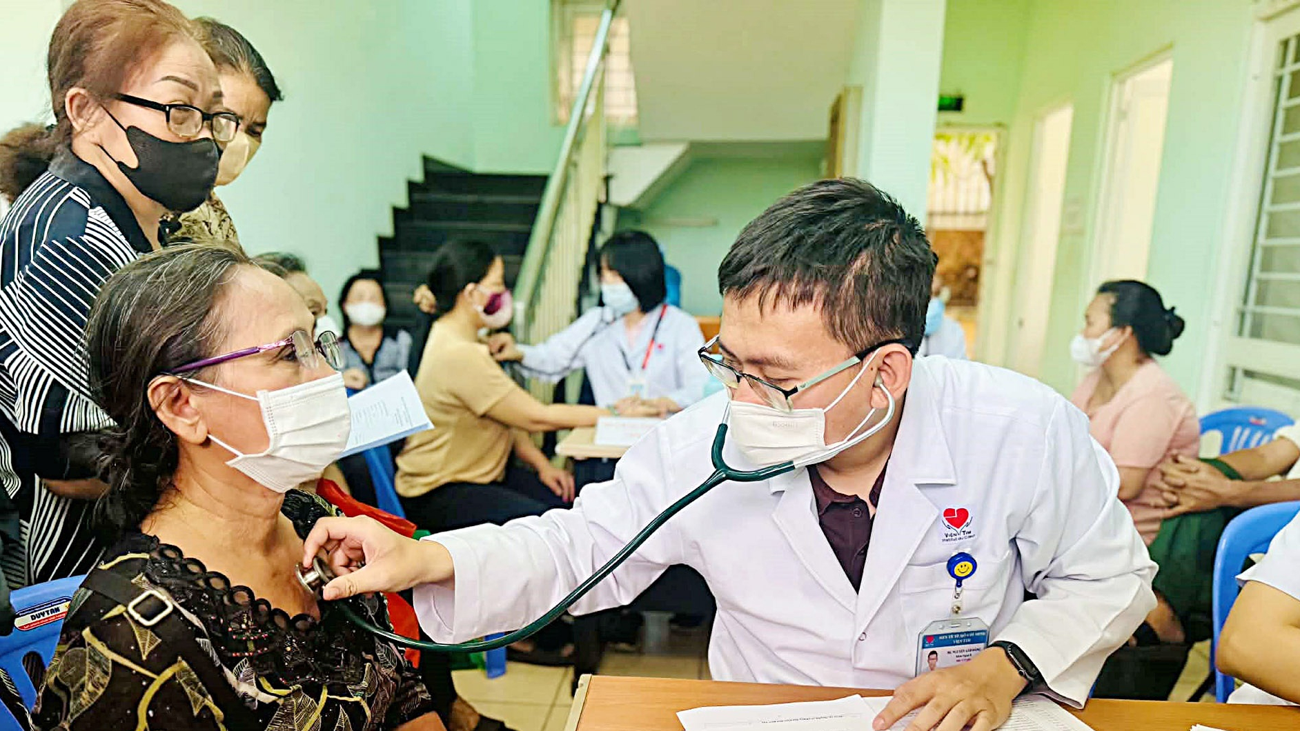 khám sức khỏe - Ảnh 1.