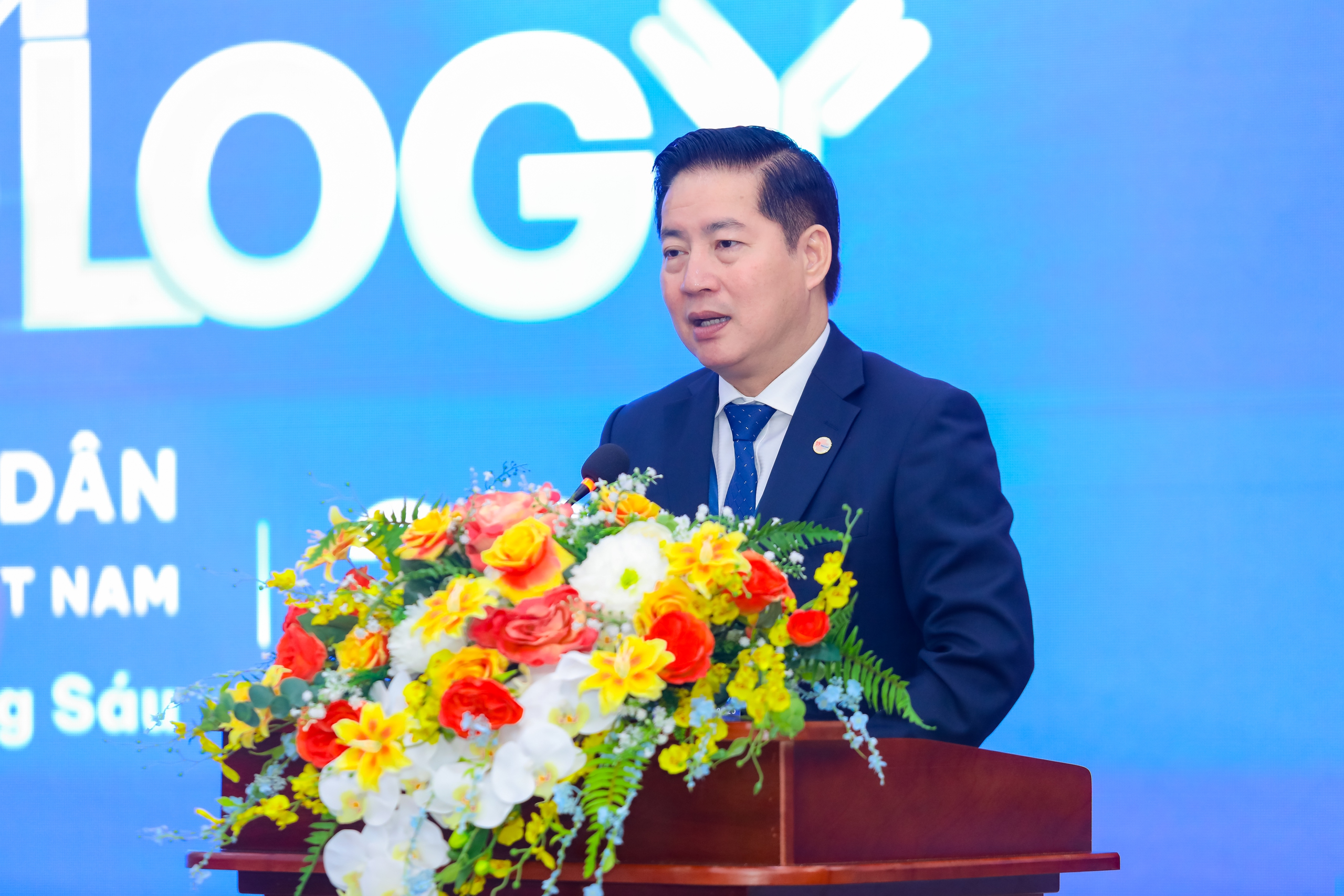 Ung thư dương vật diễn tiến âm thầm, có ca mới 28 tuổi đã phải phẫu thuật cắt bỏ - Ảnh 1.