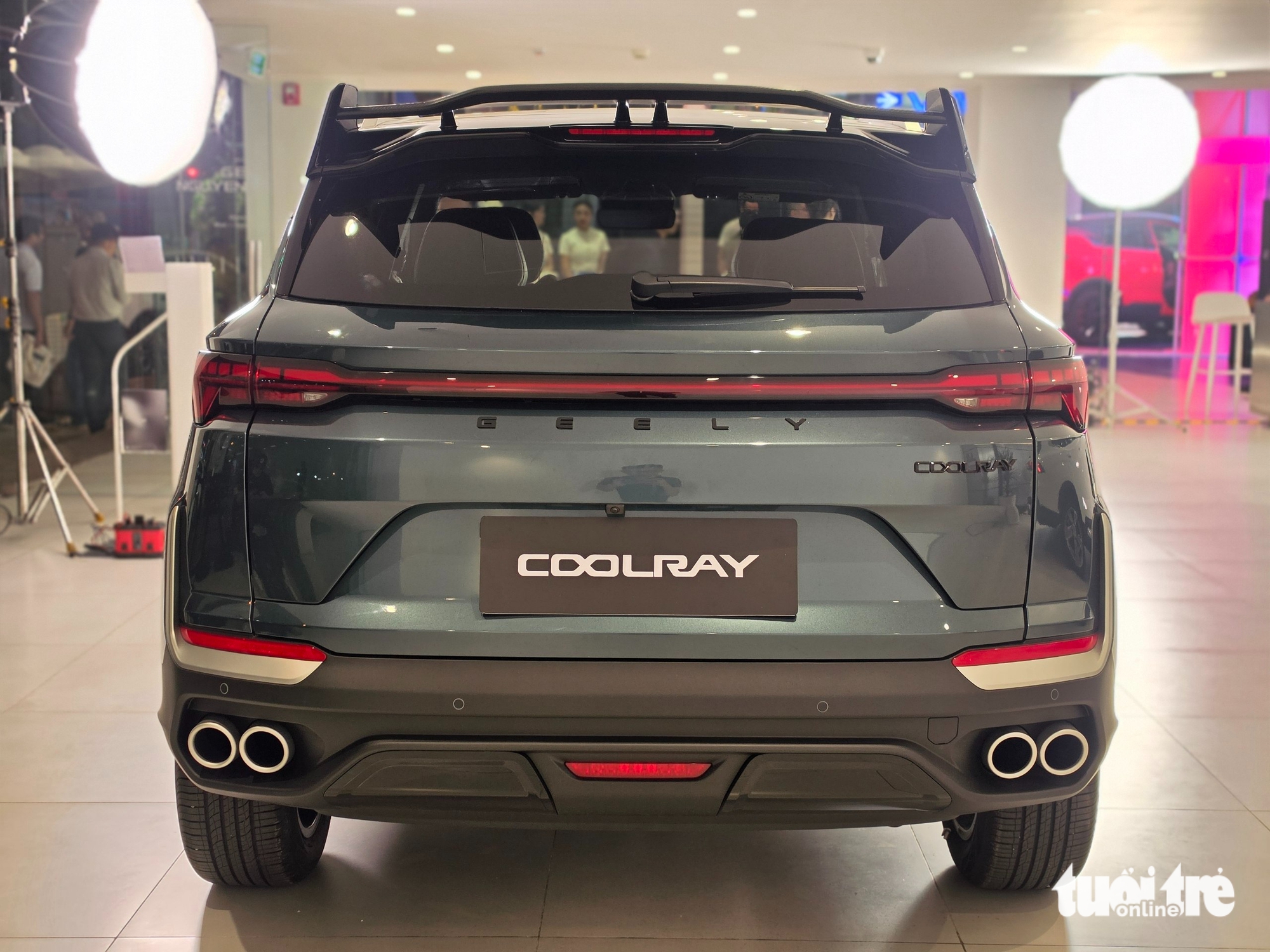 Geely Coolray 2026 ra mắt Việt Nam: Giá từ 499 triệu, SUV hạng B giá hạng A - Ảnh 19.