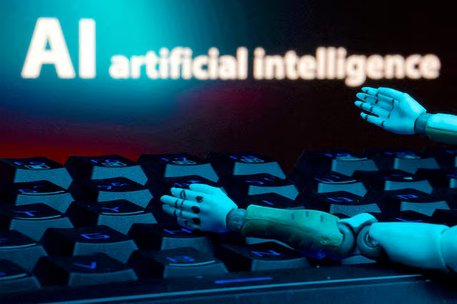 Japan could end up an 'AI colony' if it falls behind, digital minister warns - Ảnh 1.