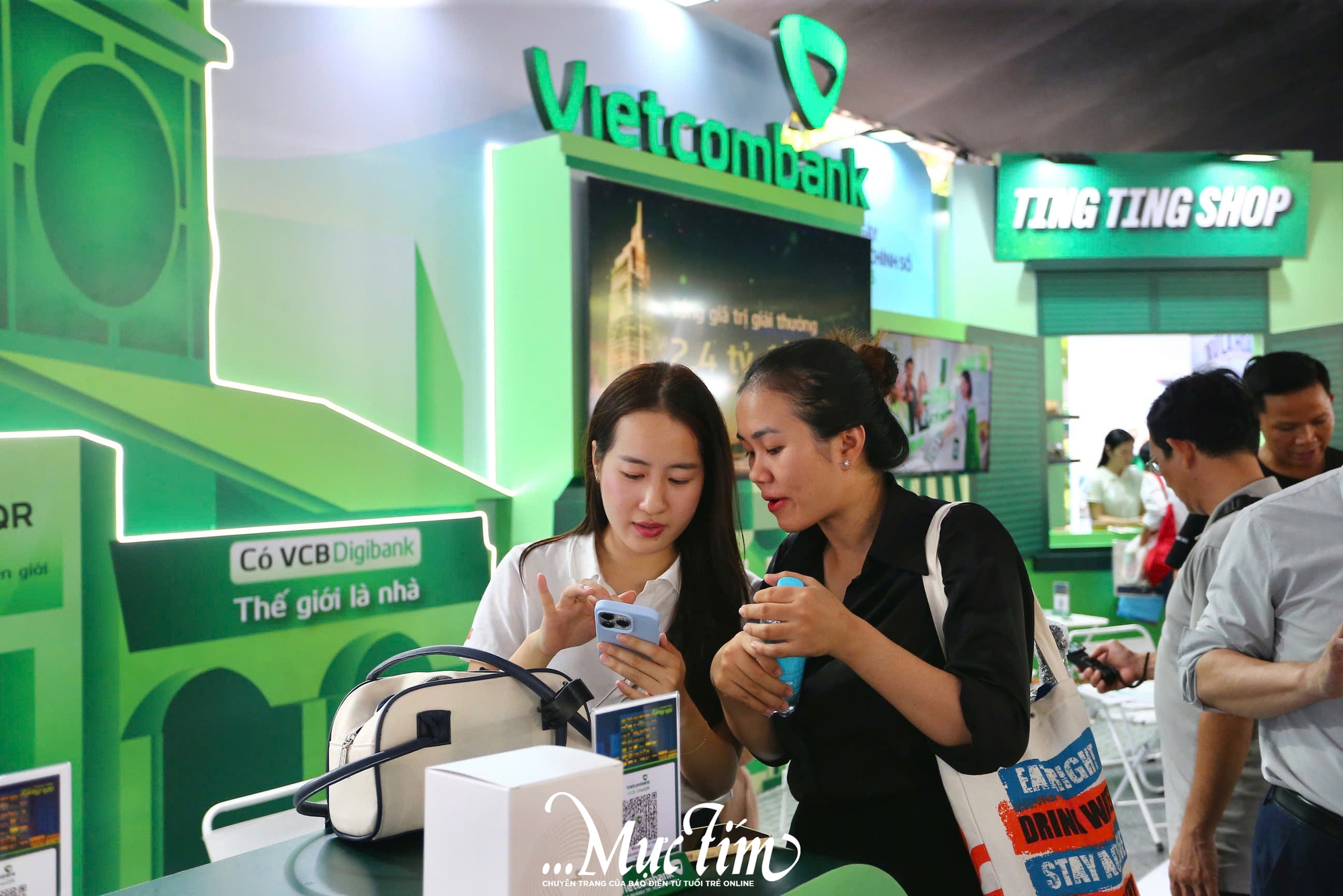 Bạn trẻ có thêm nhiều lựa chọn thanh toán thông minh tại Lễ hội Tài chính số 2026 - Ảnh 3.
