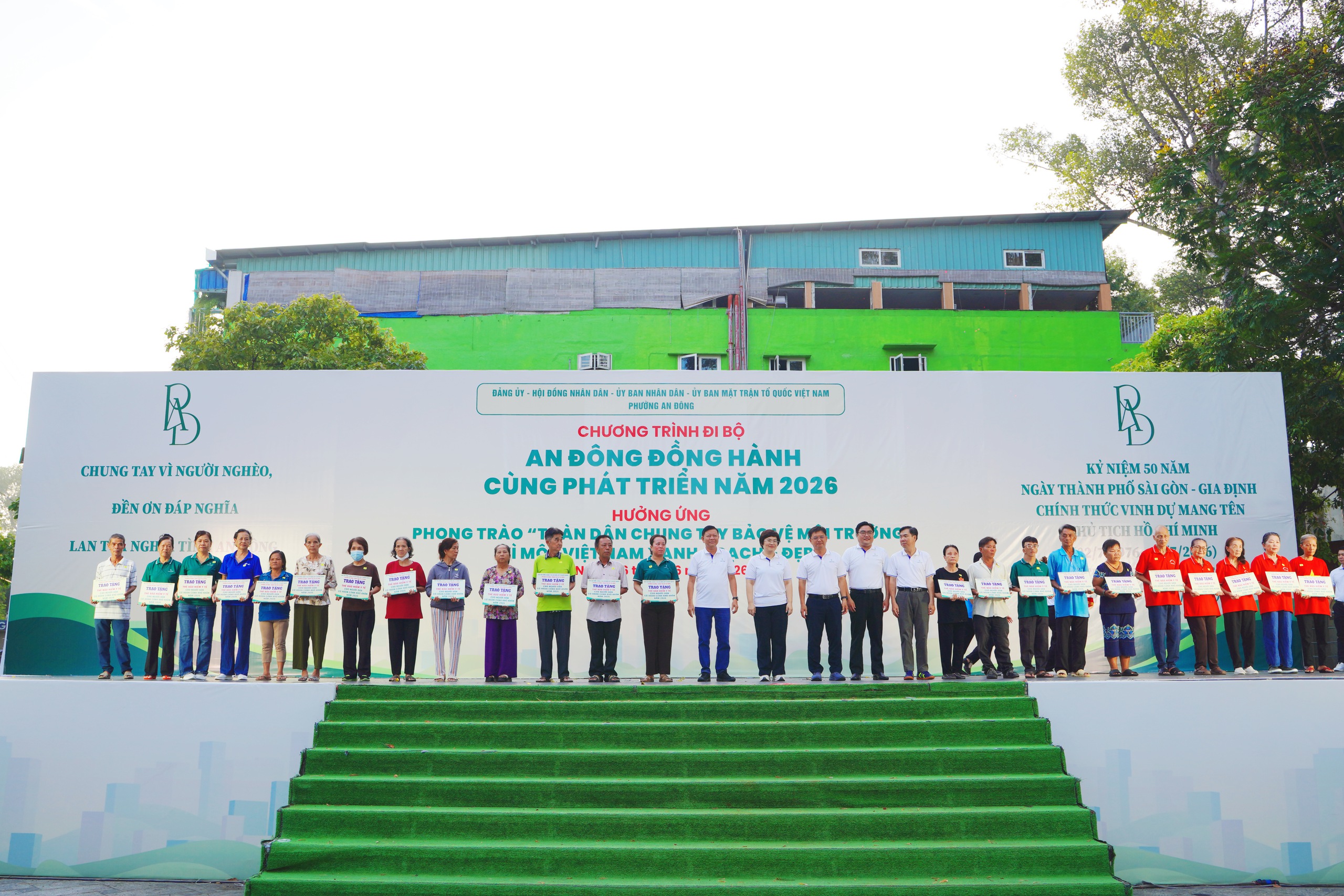 Đi bộ - Ảnh 3.