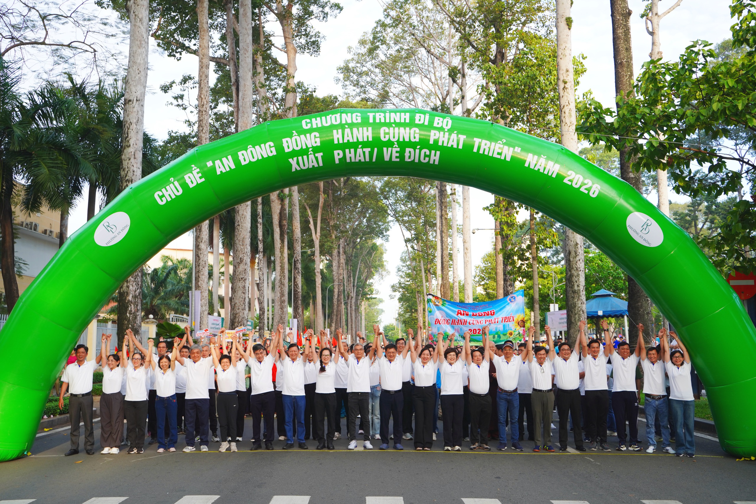 Gần 2.000 người tham gia đi bộ gây quỹ, hưởng ứng Ngày Môi trường thế giới - Ảnh 2.