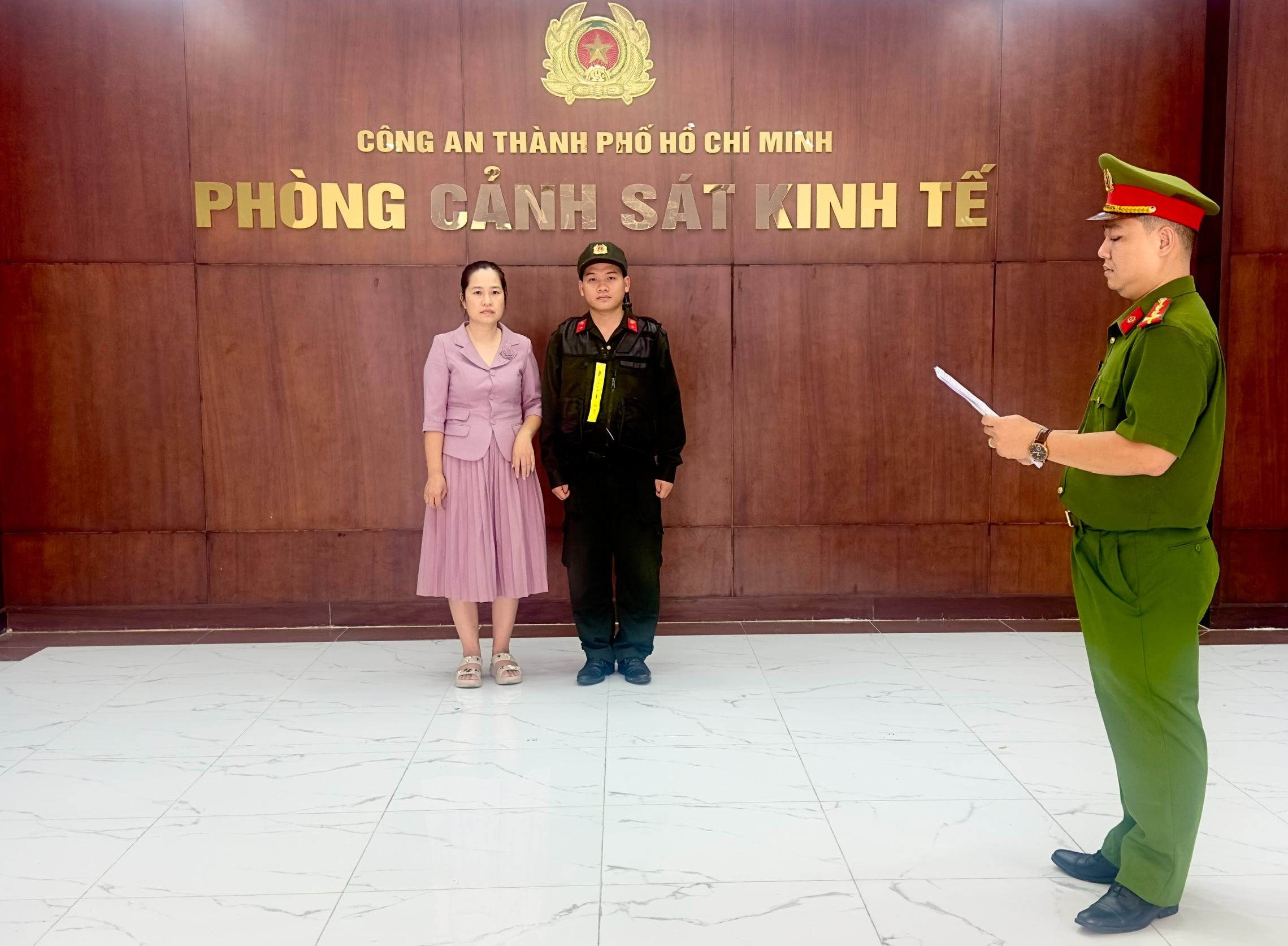 áo dài - Ảnh 1.
