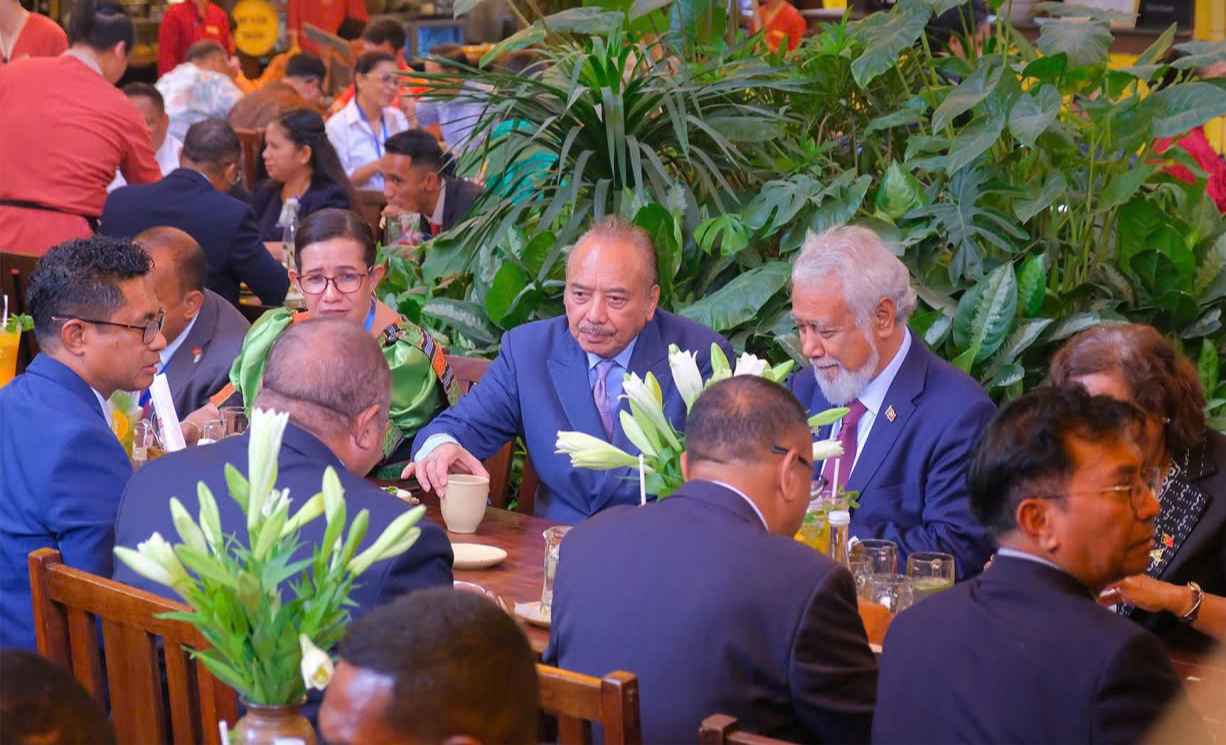 Thủ tướng Timor-Leste vào bếp làm nem cua bể, quan khách Thái Lan ấn tượng bánh xèo Việt Nam - Ảnh 1.