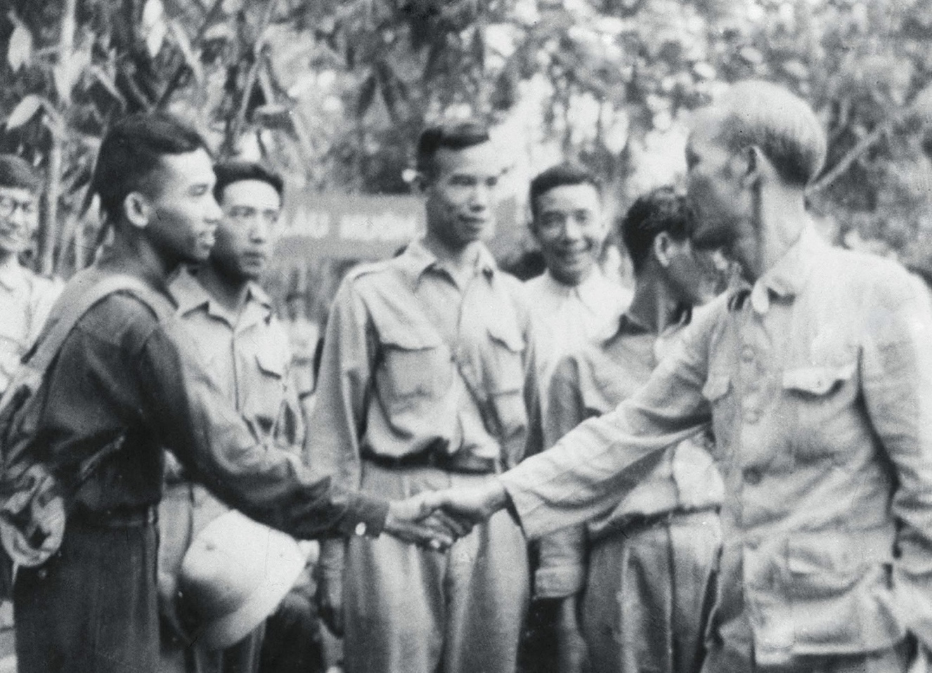 Thiếu tướng Từ Linh viết về cha: GS Từ Giấy - Chủ bút tờ báo sức khỏe đầu tiên - Ảnh 2.