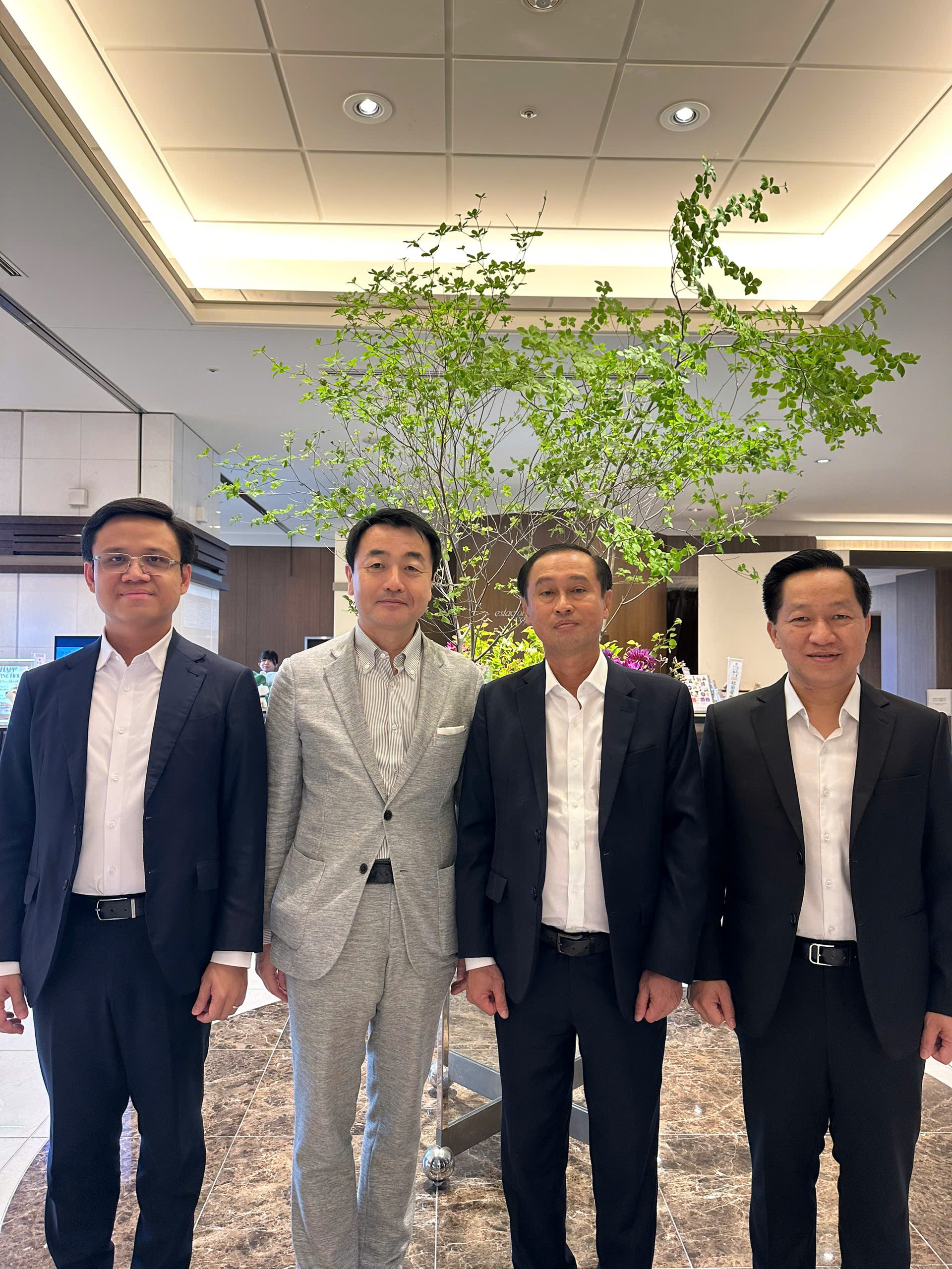 Ho Chi Minh City looks to Japan for knowledge sharing in regional mega-city development - Ảnh 1.