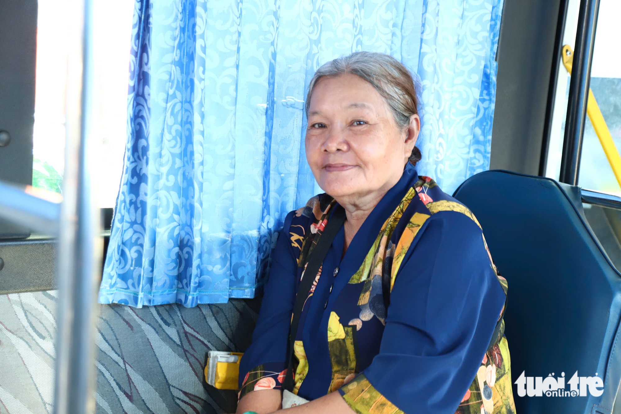 Ngày đầu TP.HCM miễn phí xe buýt: Thêm niềm vui trên những chuyến xe quen - Ảnh 14.