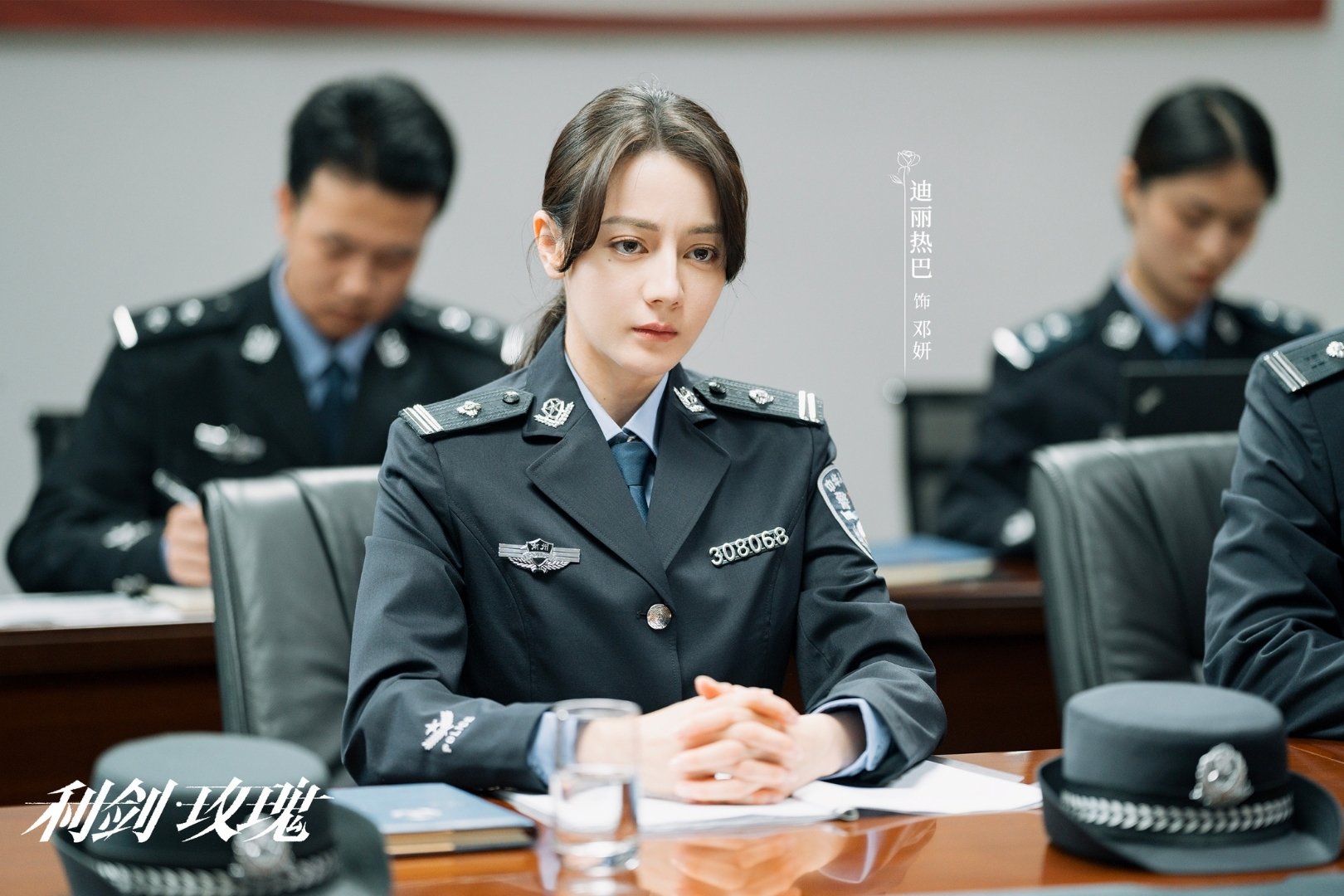 Triệu Lệ Dĩnh có thể lên ngôi Thị hậu Kim Ưng lần 3? - Ảnh 6.