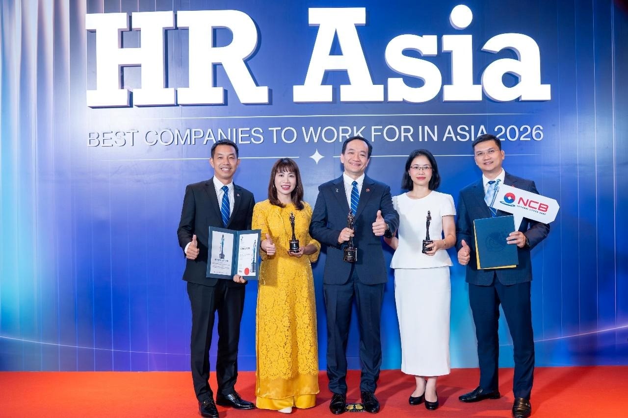 Ngân hàng NCB nhận 3 giải thưởng quốc tế từ HR Asia Awards 2026  - Ảnh 2.