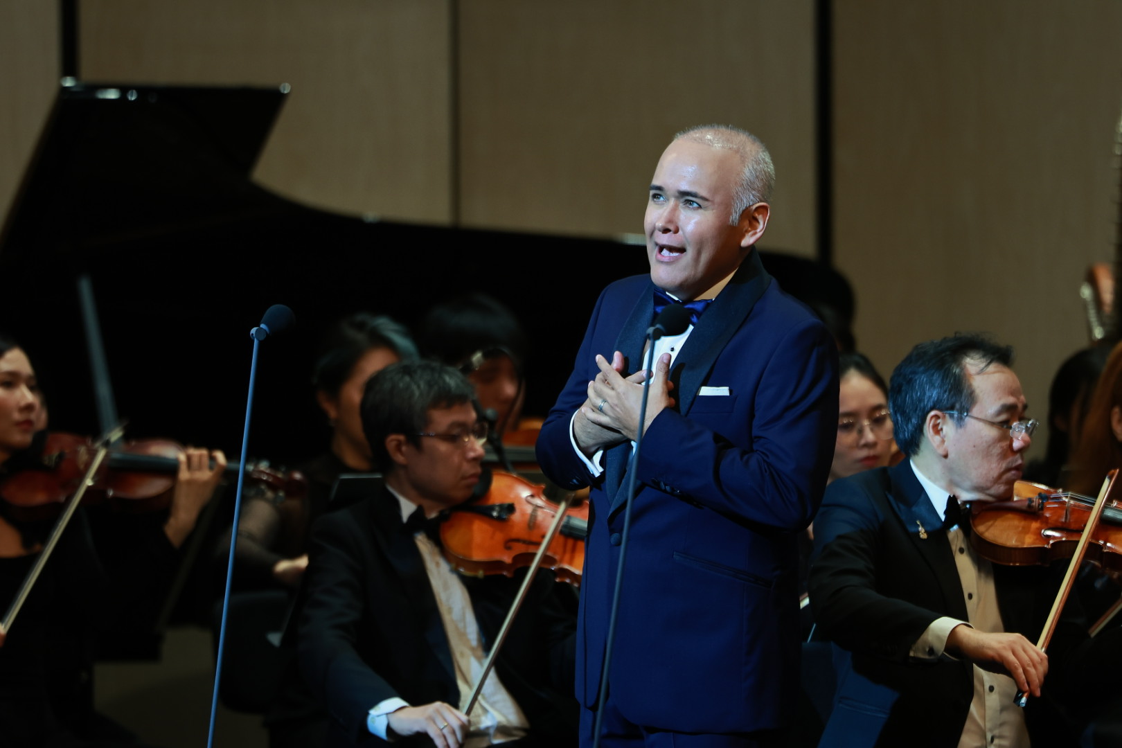 Nhà hát Hồ Gươm mừng sinh nhật 3 tuổi hoành tráng với hòa nhạc The Symphony of Time - Ảnh 2.
