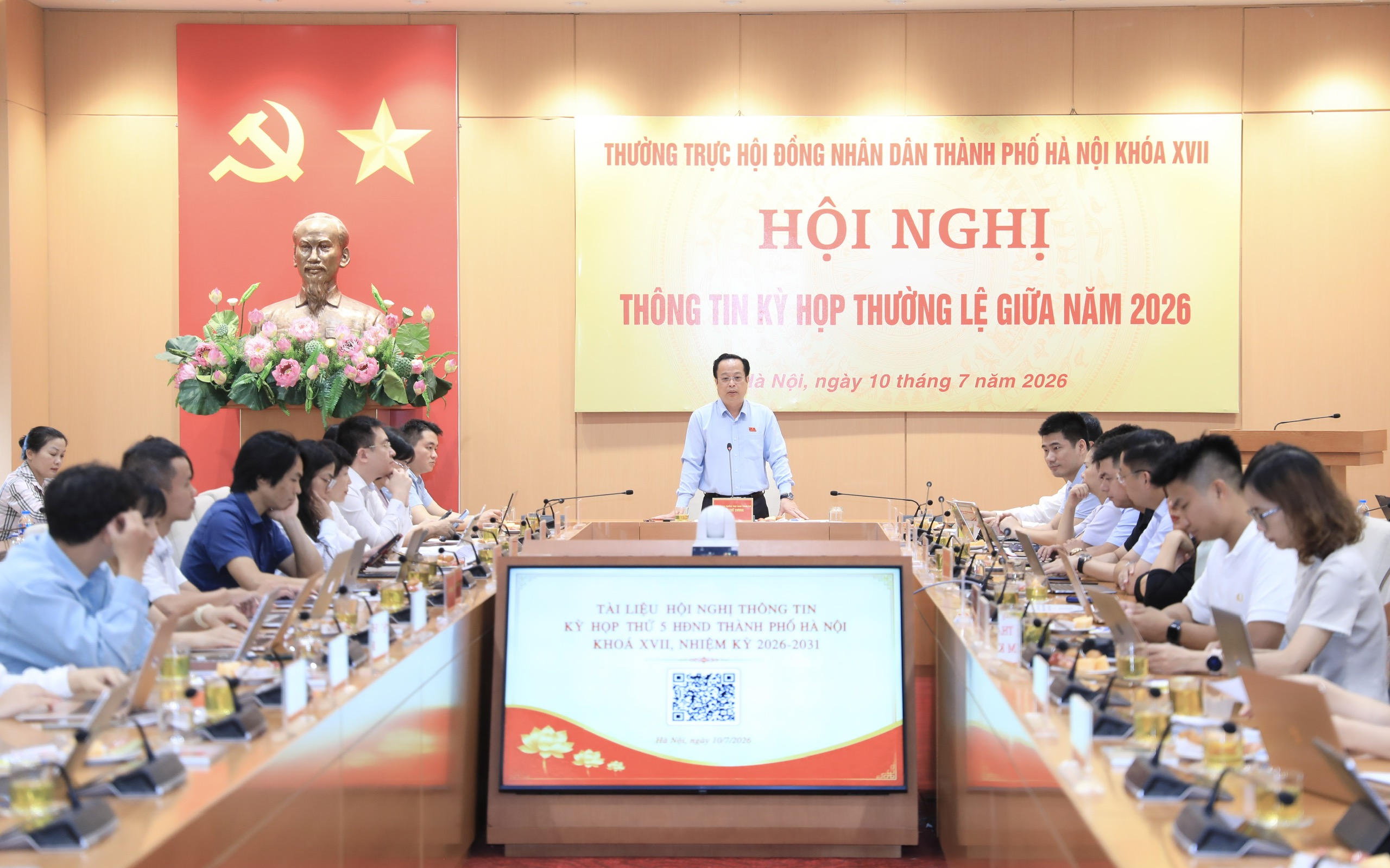HĐND TP Hà Nội chất vấn về úng ngập và thoát nước đô thị tại kỳ họp tháng 7 - Ảnh 1.