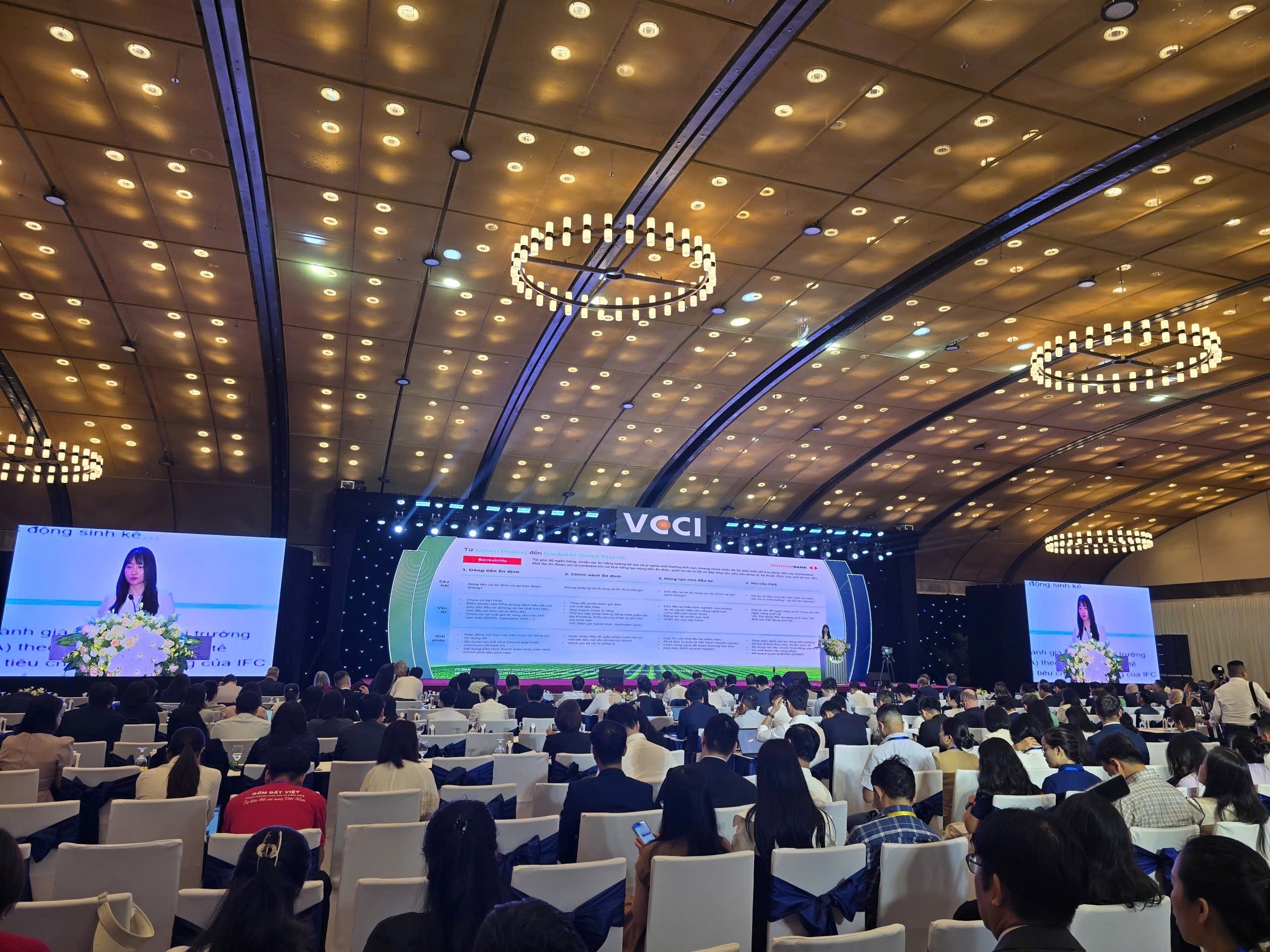 Techcombank được vinh danh trong Top 10 Net Zero Việt Nam 2026 - Ảnh 4.
