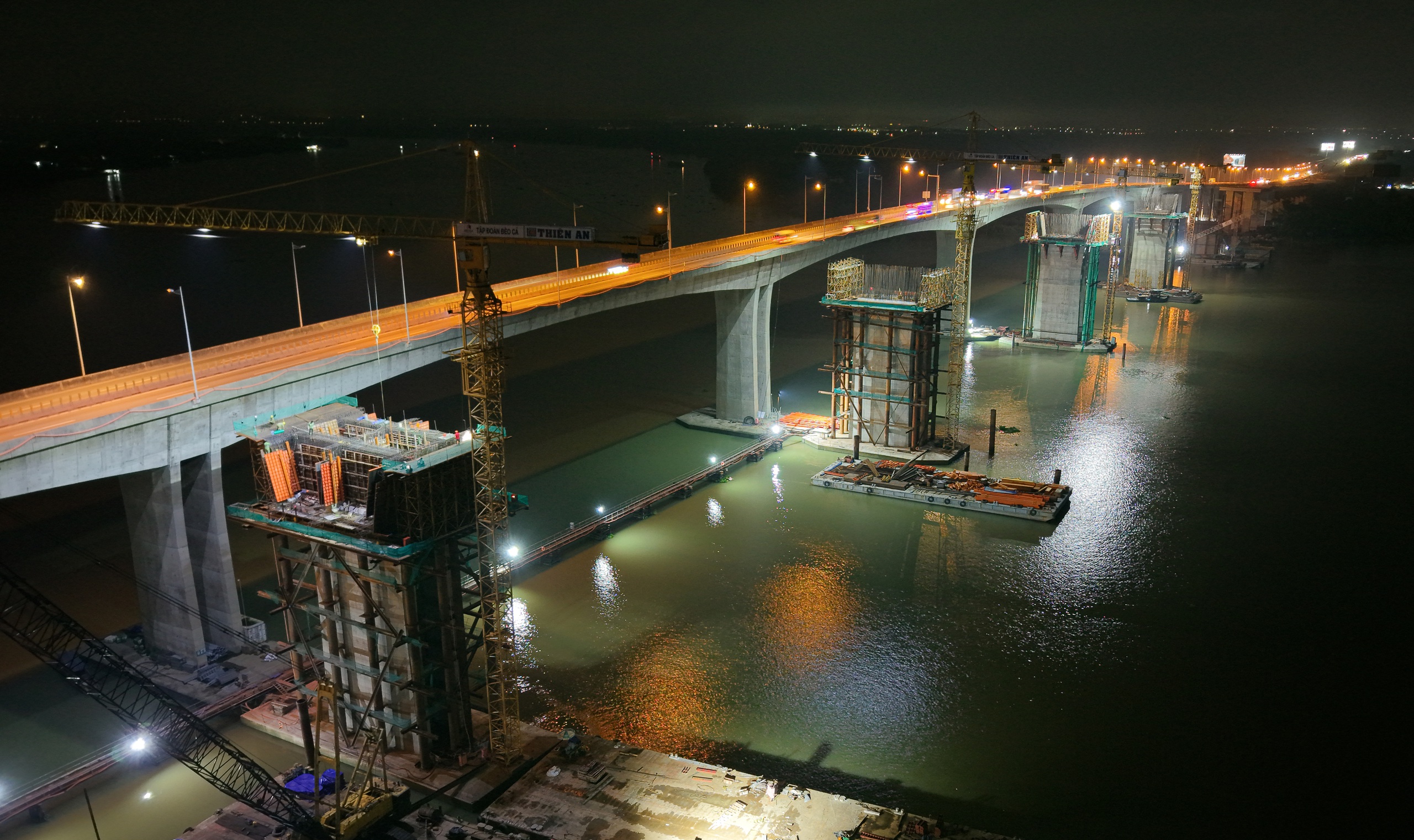 Tăng tốc kết nối sân bay Long Thành: Tiến độ mở rộng cao tốc bám sát từng tuần, từng ngày - Ảnh 1.