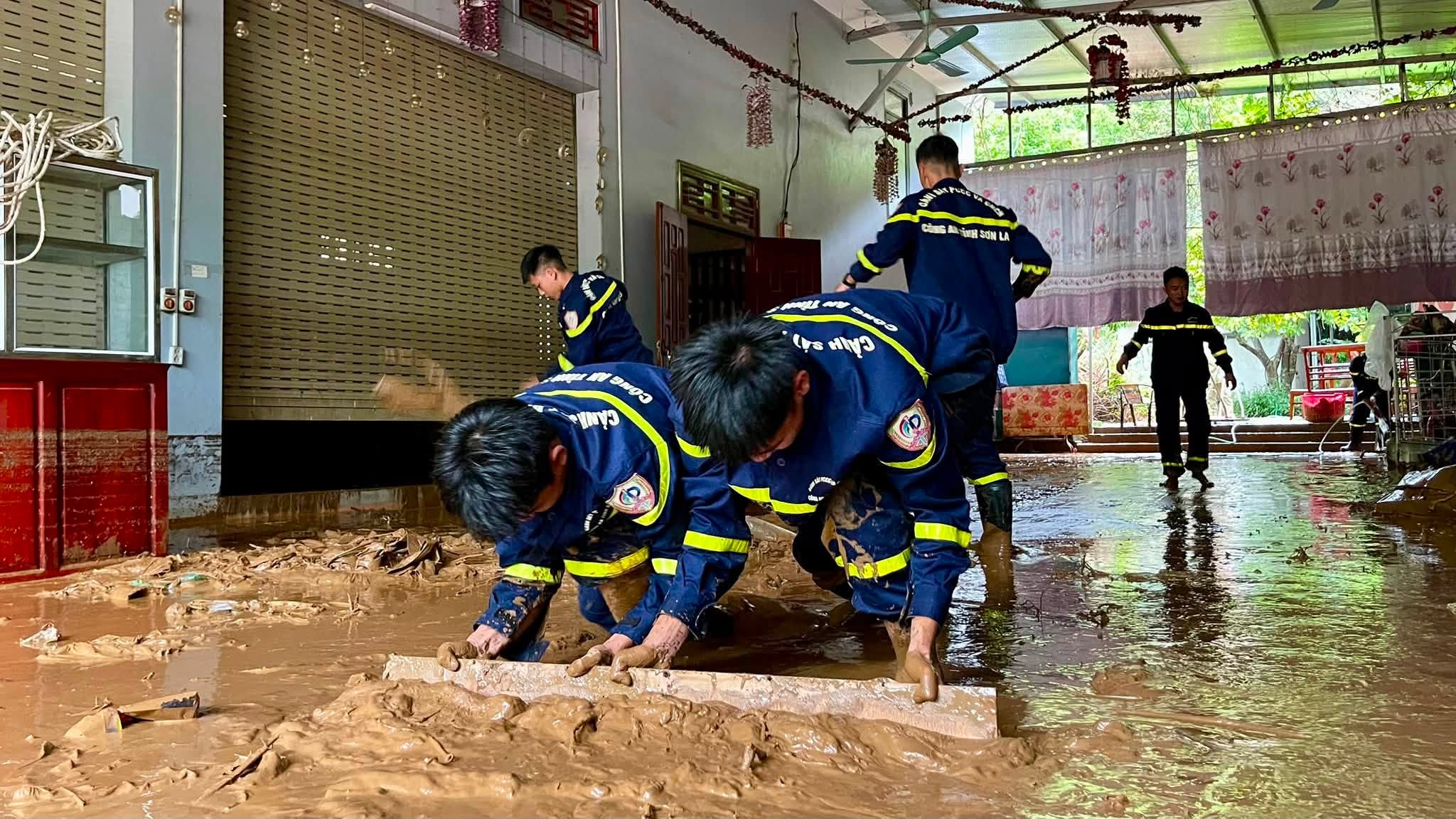 Bão hoặc áp thấp nhiệt đới có thể gây ra đợt mưa lớn diện rộng ở miền Bắc - Ảnh 3.
