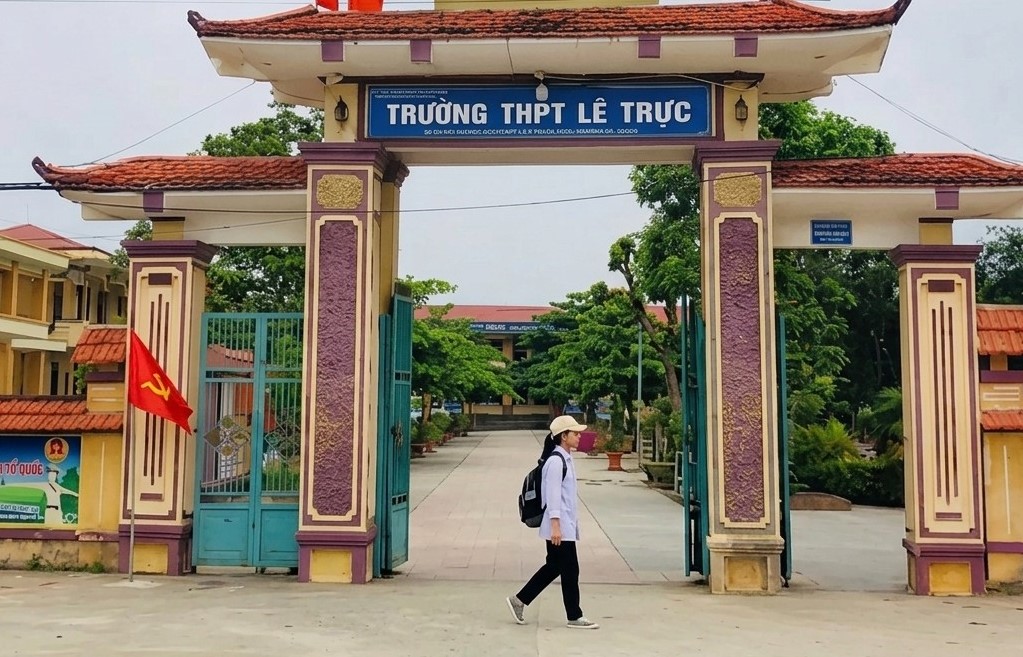 Sau tố cáo tiêu cực, Quảng Trị rà soát kết quả thi Tốt nghiệp toàn tỉnh tìm dấu hiệu bất thường - Ảnh 1.