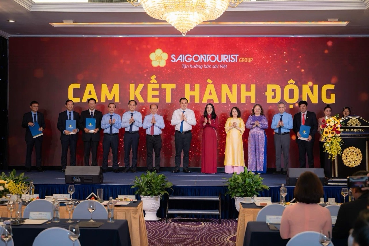 Saigontourist Group hướng tới mục tiêu phát triển hai con số  - Ảnh 1.