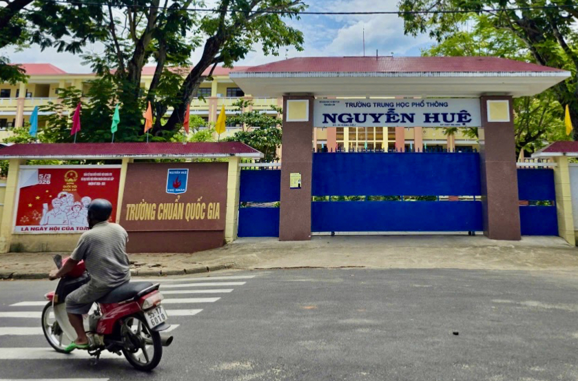 Hơn 2.700 chỉ tiêu lớp 10 công lập được bổ sung tại Đắk Lắk - Ảnh 1.