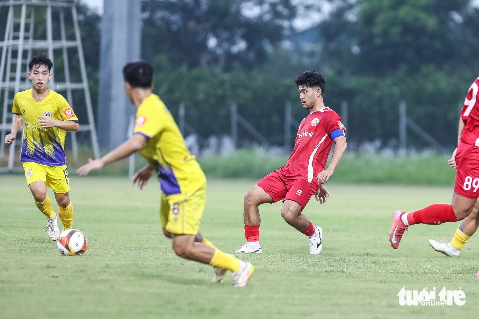 Dàn tuyển thủ U23 Việt Nam làm nóng ngày khai mạc VCK U21 Quốc gia 2026 - Ảnh 4.