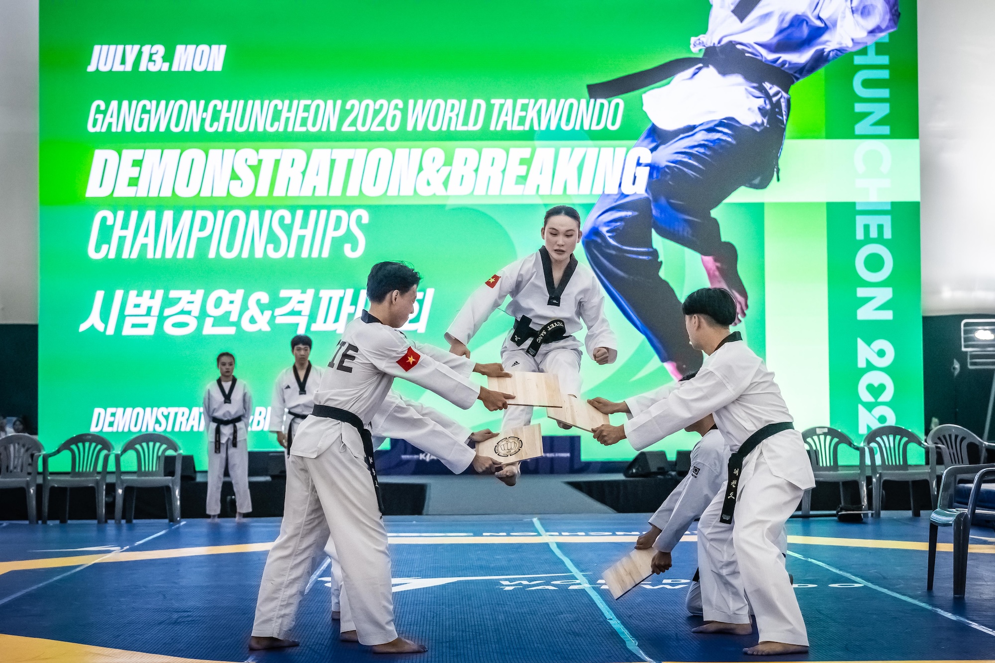 Thua mỗi Hàn Quốc, Châu Tuyết Vân cùng taekwondo Việt Nam giành HCB thế giới - Ảnh 3.