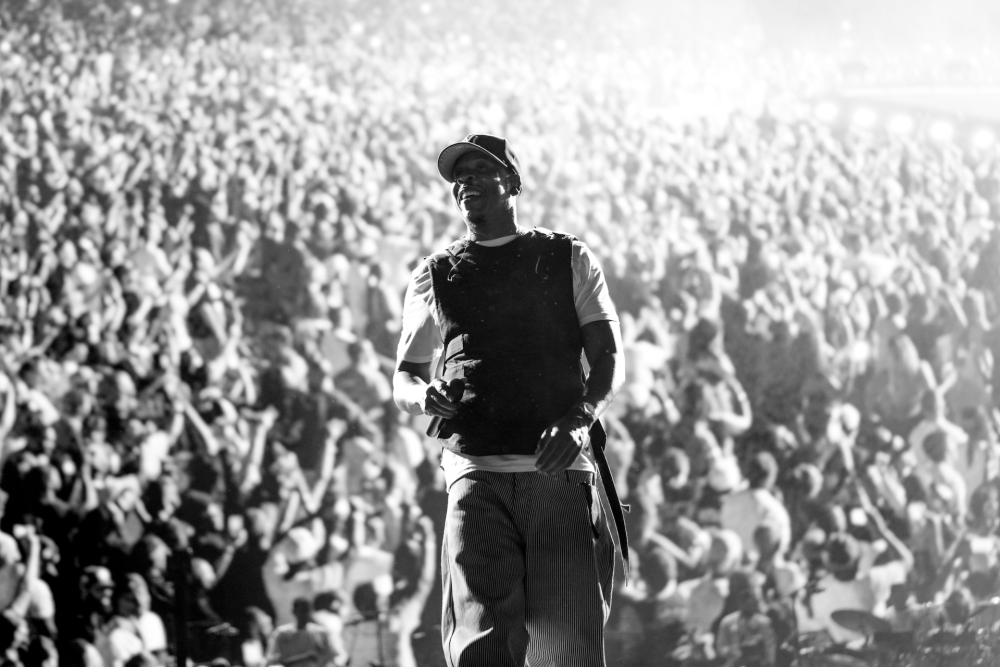 Jay-Z kỷ niệm 30 năm album huyền thoại, Beyoncé và con gái Blue Ivy bất ngờ xuất hiện - Ảnh 2.