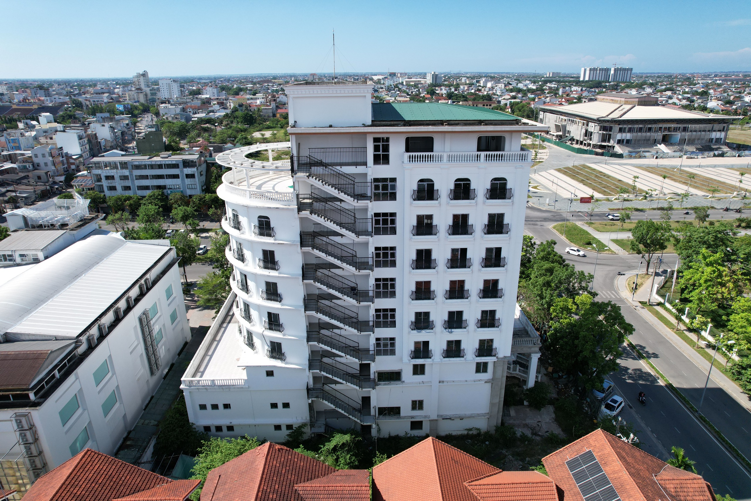 Huế kỷ luật Đảng nhiều cán bộ liên quan đến dự án Nhà khách Tỉnh ủy Thừa Thiên Huế - Ảnh 1.