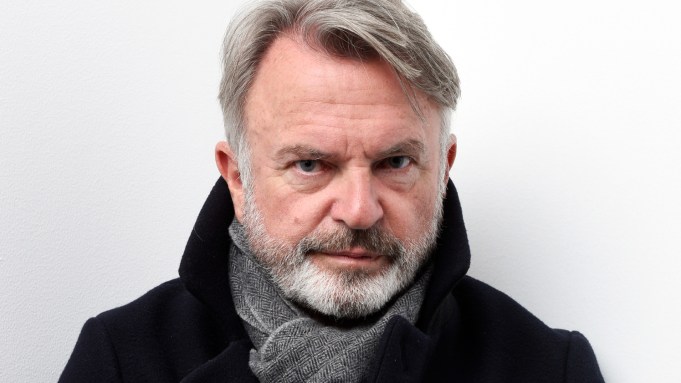 Diễn viên Jurassic Park Sam Neill qua đời - Ảnh 2.