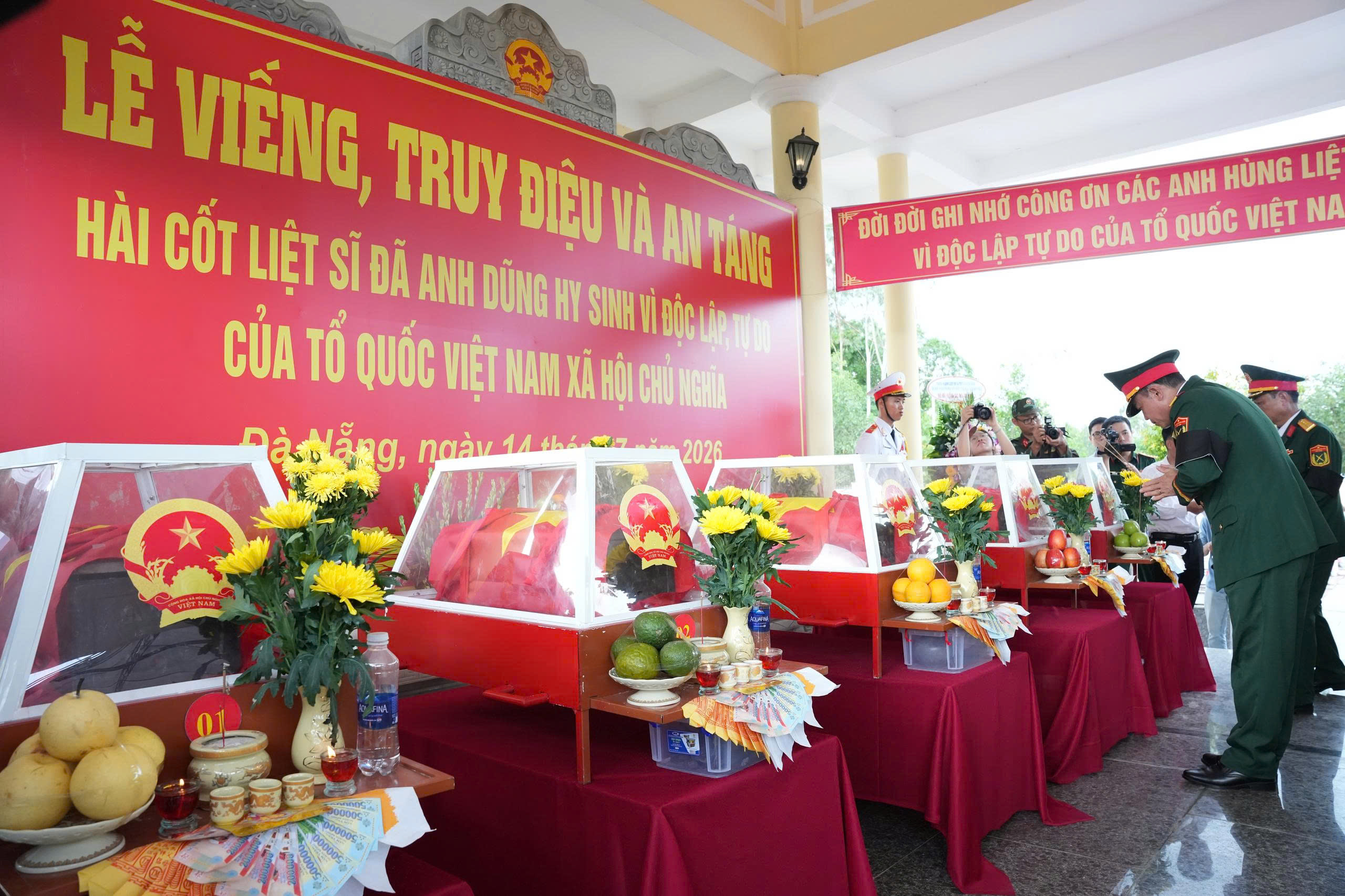 Truy điệu 5 liệt sĩ ở Đà Nẵng, một mẩu - Ảnh 2.