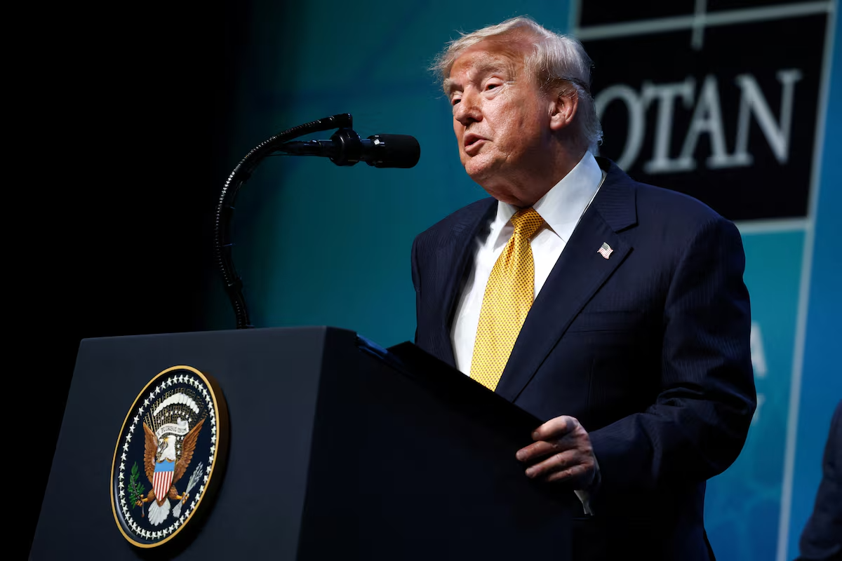 Ông Trump thông báo nối lại chiến sự Iran với Quốc hội, muốn vùng Vịnh 'chia tiền' bảo vệ - Ảnh 2.