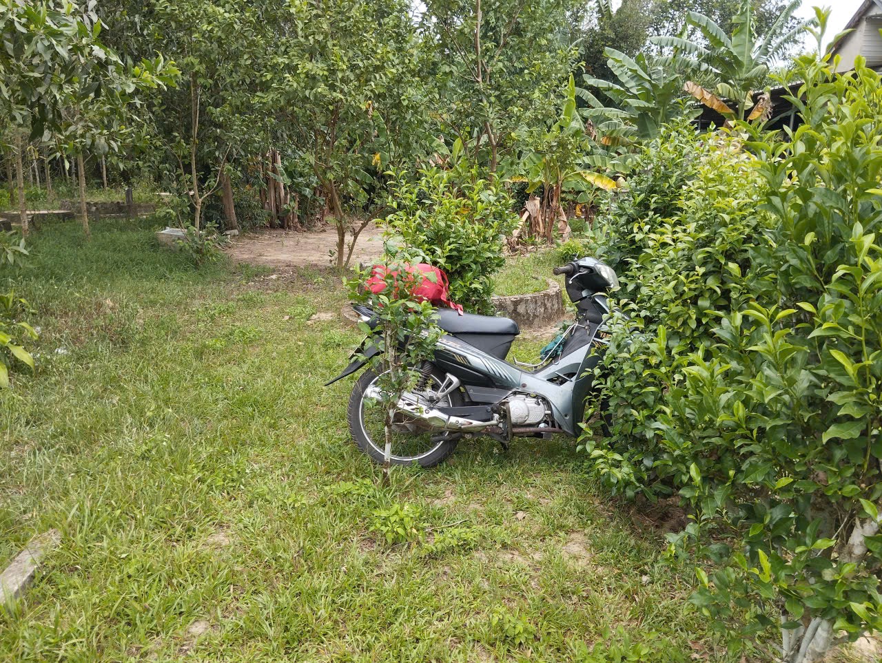Phát hiện thi thể nam giới dưới sông Thác Ma, xe máy và ba lô nghi của nạn nhân cách đó 1km - Ảnh 1.