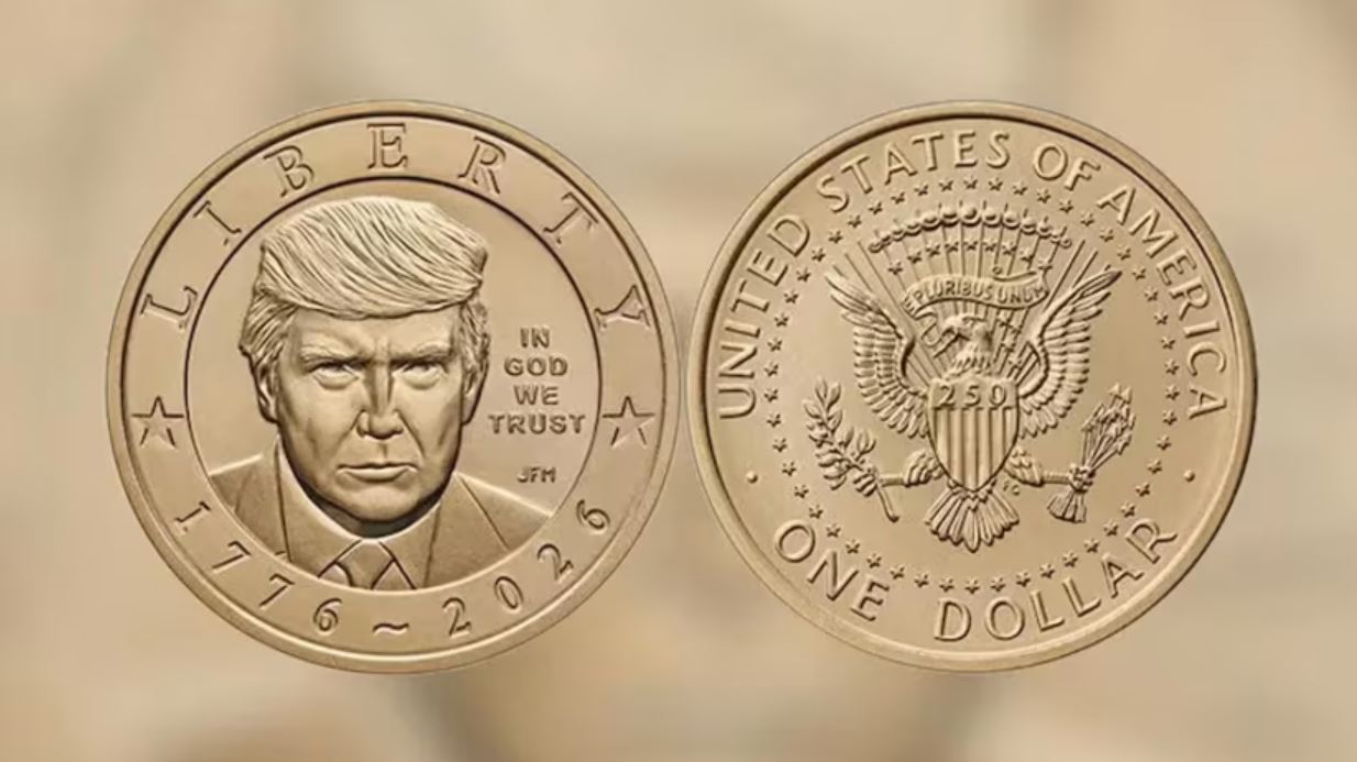Mỹ đúc đồng xu 1 USD có hình ông Trump - Ảnh 1.