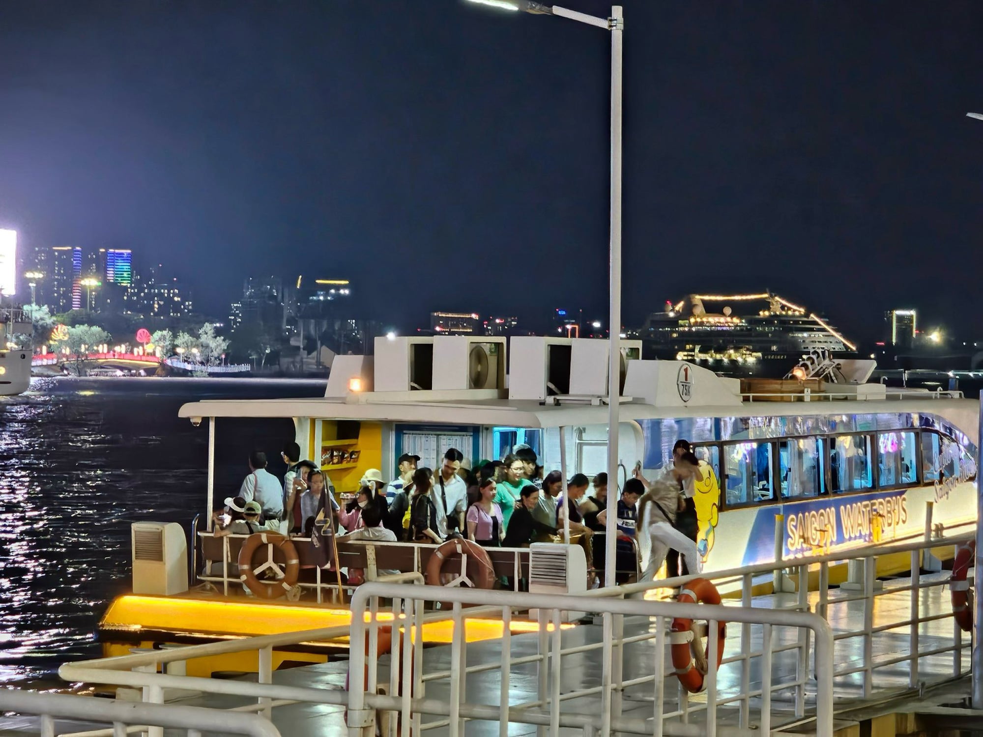How public transport is driving Ho Chi Minh City's sustainable mobility transition- Ảnh 11.