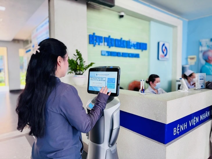Hơn 1.200 bệnh viện cả nước ứng dụng AI, bệnh án điện tử thành 'hệ thần kinh' y tế hiện đại - Ảnh 3.