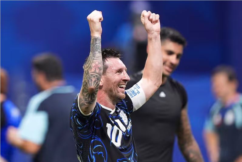 Messi: 'Thật điên rồ khi được chơi 2 trận chung kết World Cup liên tiếp' - Ảnh 1.