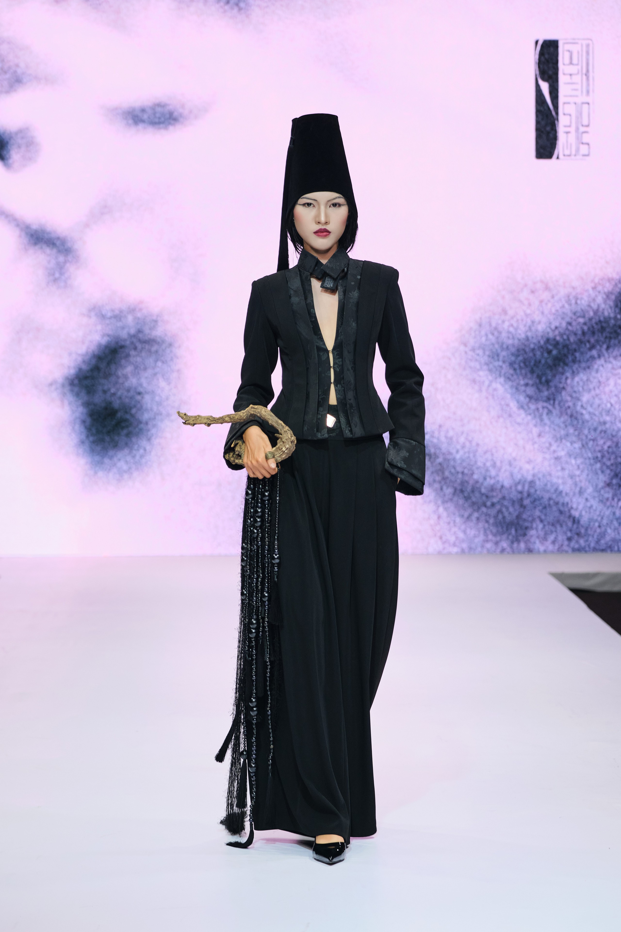 Saigon Fashion Runway mở ra sân chơi mới cho thời trang Việt - Ảnh 7.