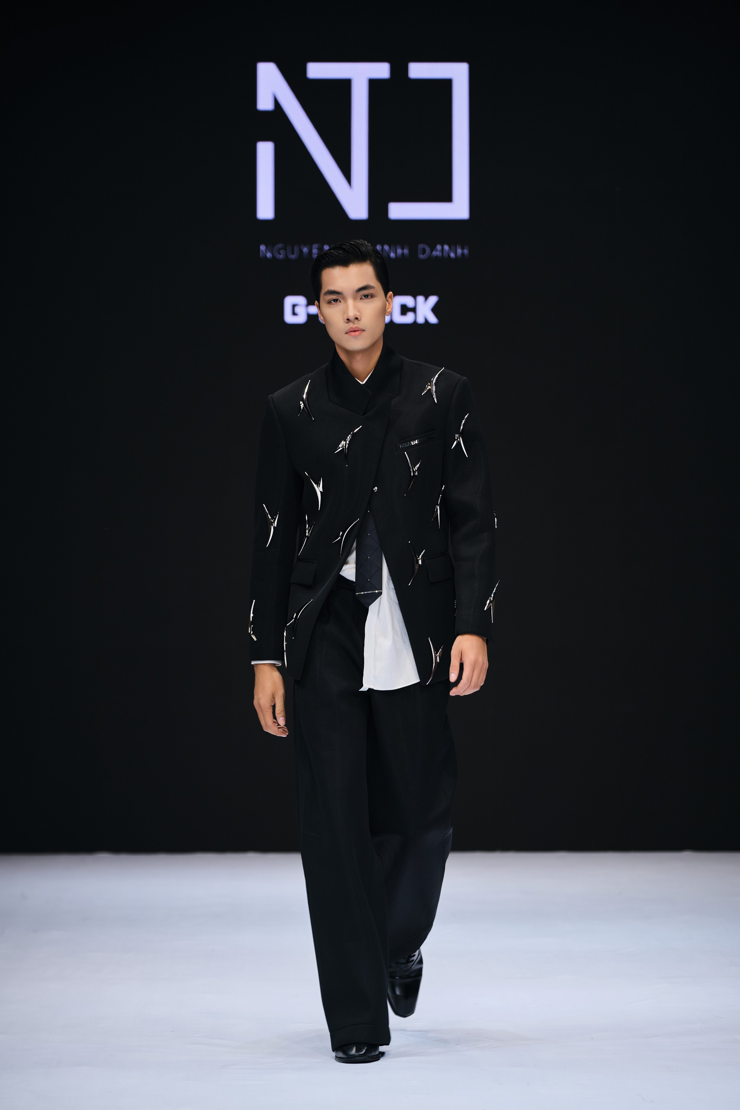 Saigon Fashion Runway mở ra sân chơi mới cho thời trang Việt - Ảnh 10.