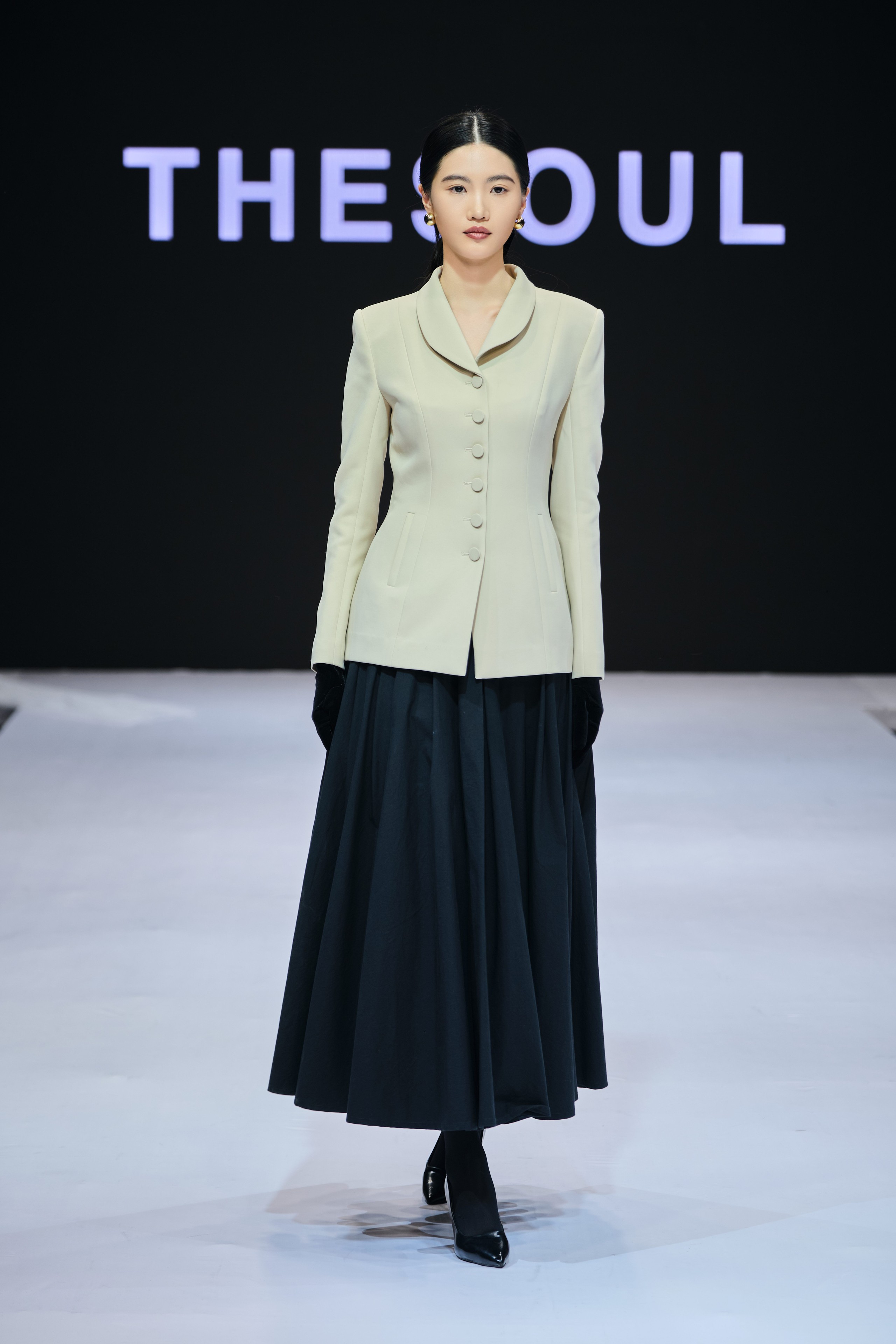 Saigon Fashion Runway mở ra sân chơi mới cho thời trang Việt - Ảnh 5.
