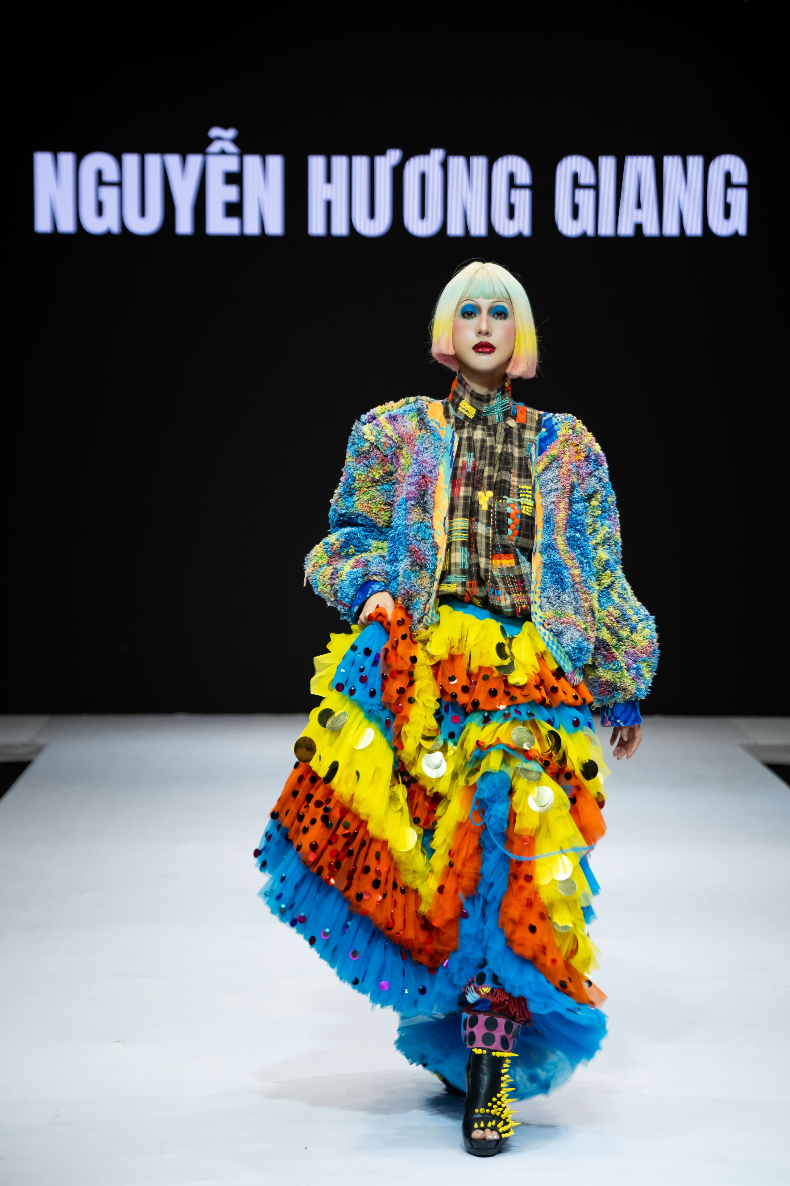 Saigon Fashion Runway mở ra sân chơi mới cho thời trang Việt - Ảnh 14.
