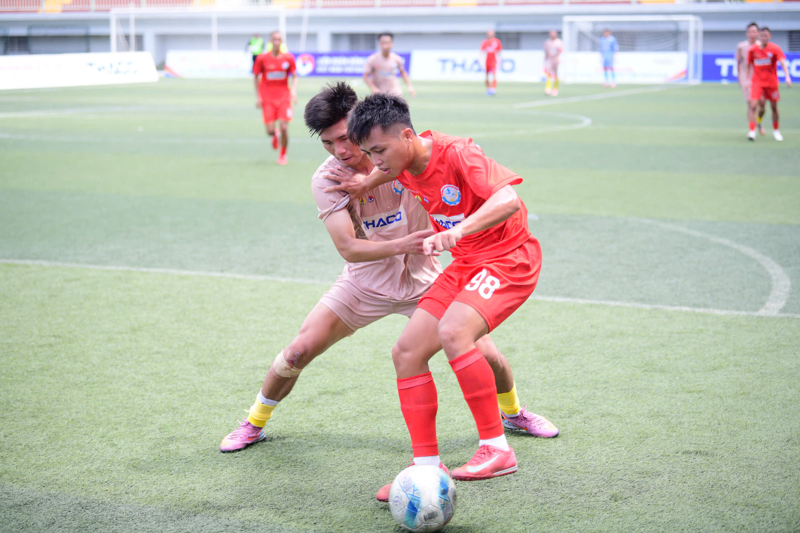 Lộ diện hai cặp đấu bán kết Giải bóng đá công nhân, viên chức Việt Nam 2026 - Ảnh 3.