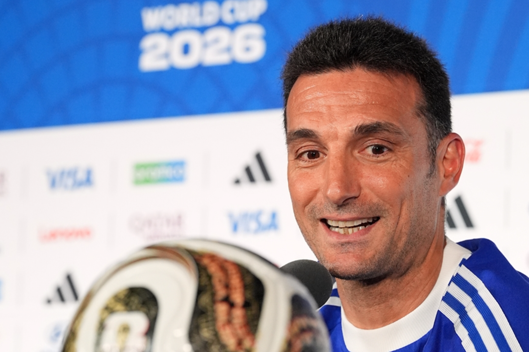 HLV Argentina phát biểu gây cười trước trận chung kết World Cup 2026 - Ảnh 1.