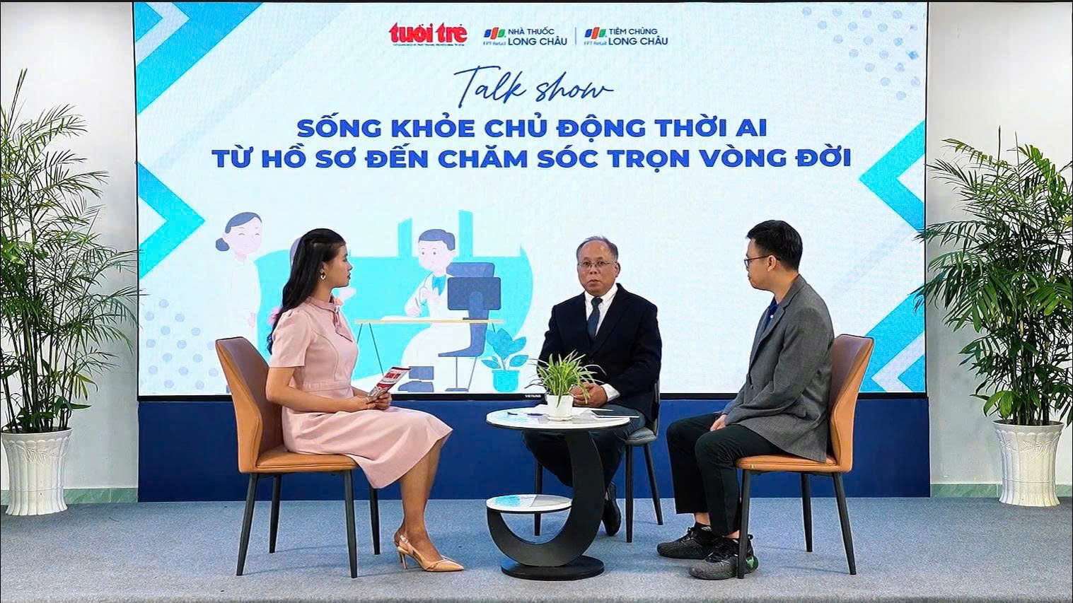 Báo điện tử Tuổi Trẻ tổ chức Talkshow: 'Sức khỏe chủ động thời AI: từ hồ sơ số đến chăm sóc trọn vòng đời' - Ảnh 2.