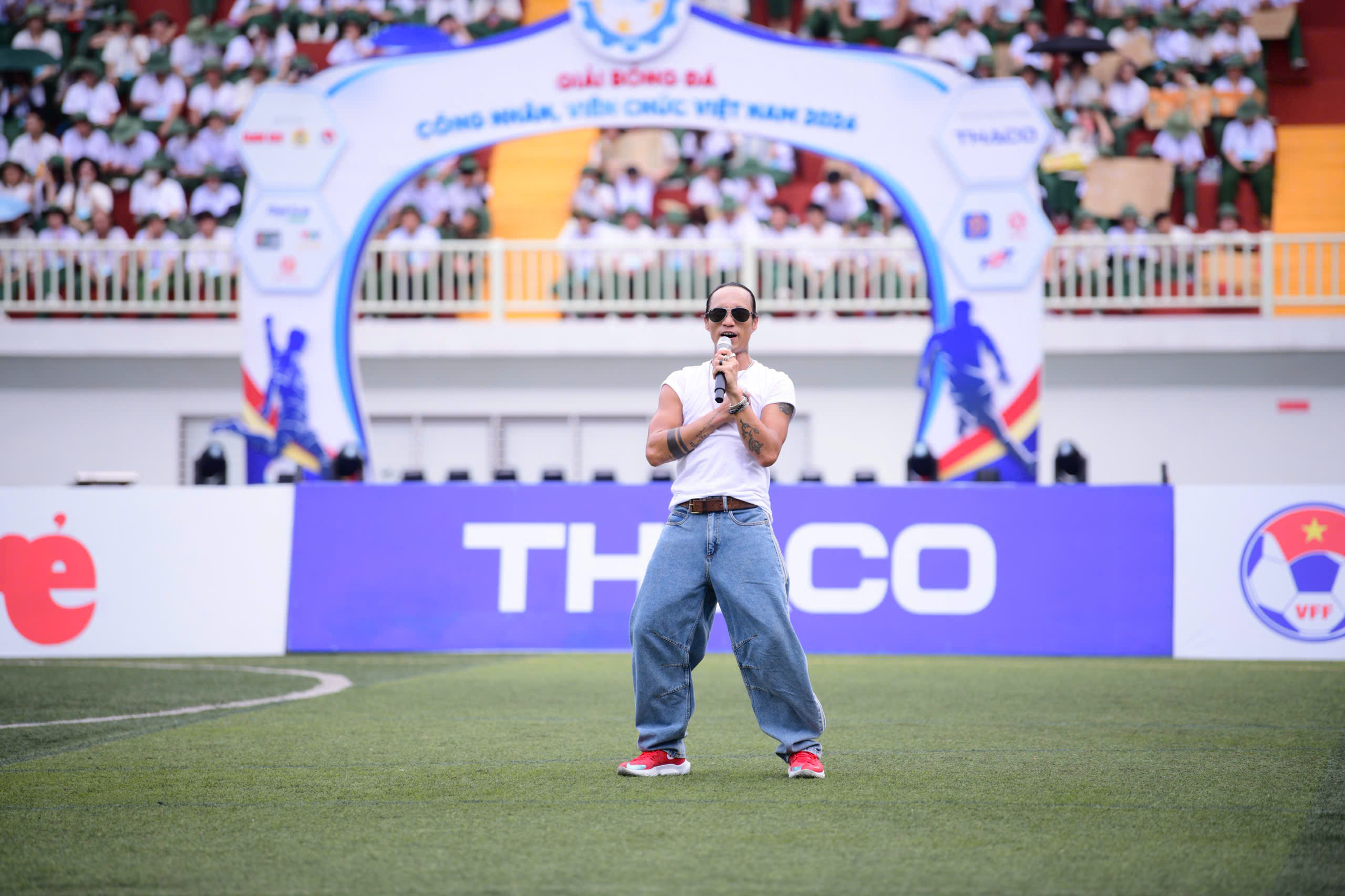 Chung kết Giải bóng đá công nhân, viên chức Việt Nam 2026 (16h): Phó Thủ tướng Lê Tiến Châu dự khán trận chung kết - Ảnh 4.