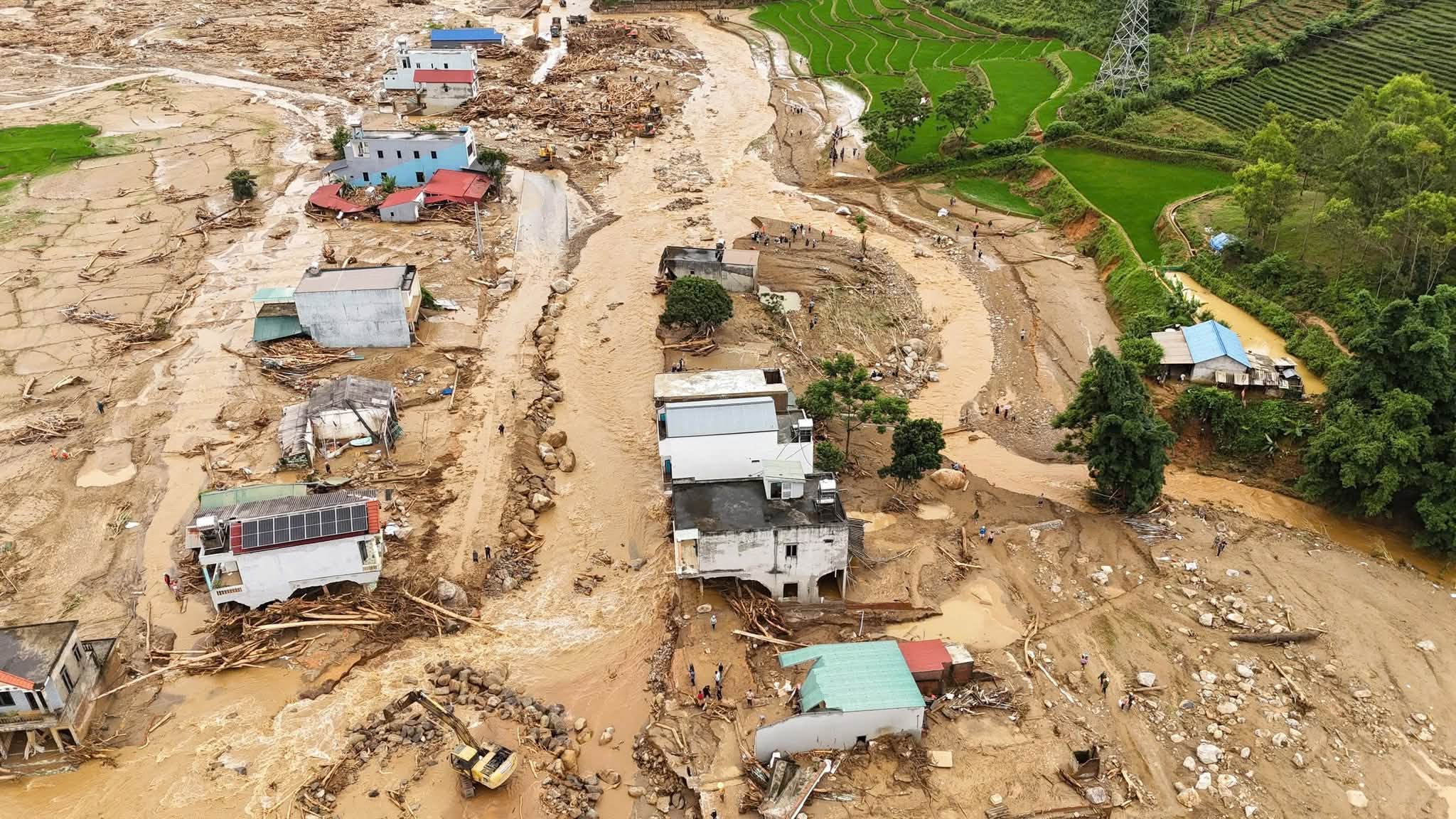 Toàn cảnh hiện trường lũ quét, sạt lở kinh hoàng ở Mường Than, Lai Châu - Ảnh 6.