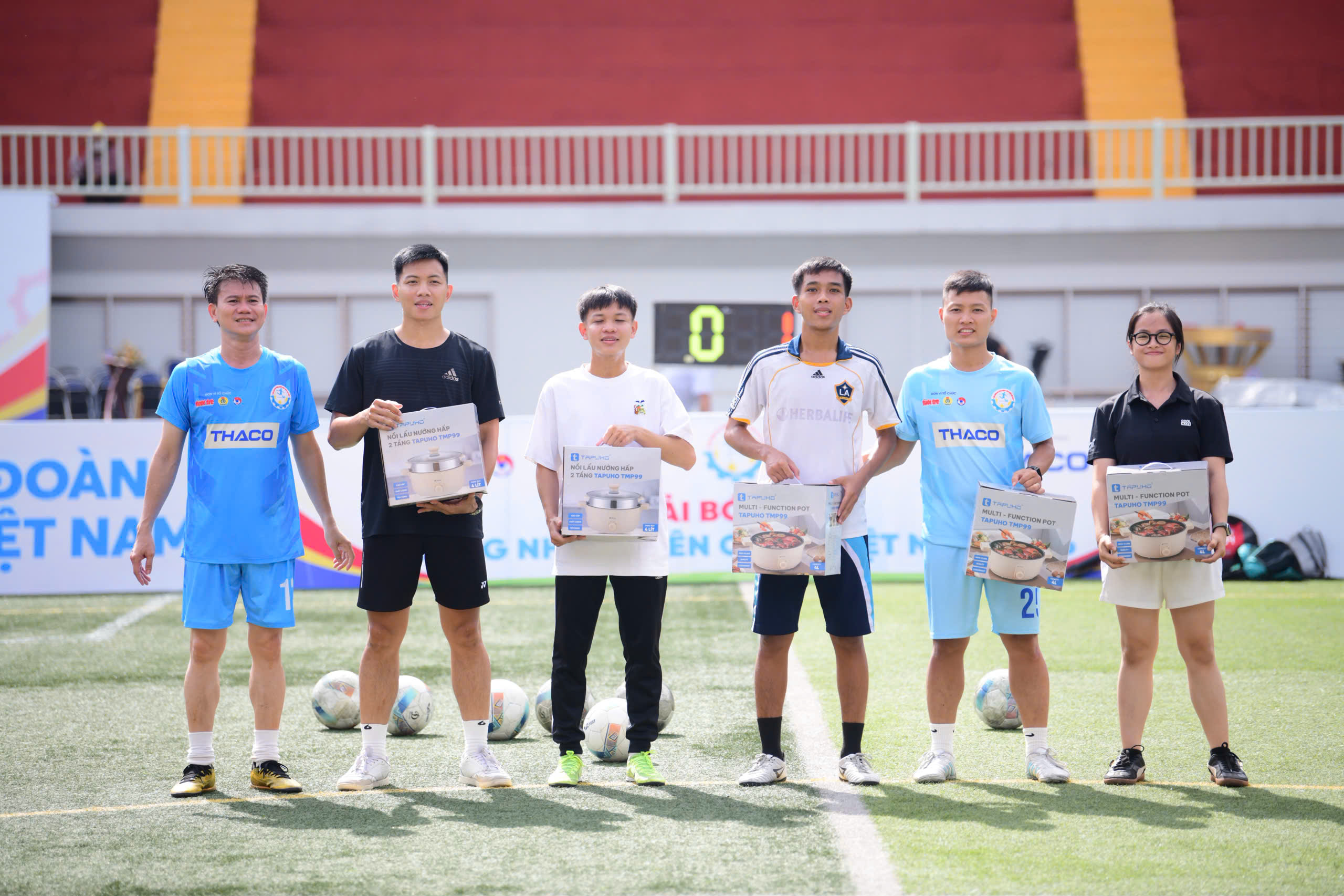 Mãn nhãn cuộc thi tâng bóng tại Giải bóng đá công nhân, viên chức Việt Nam 2026 - Ảnh 4.