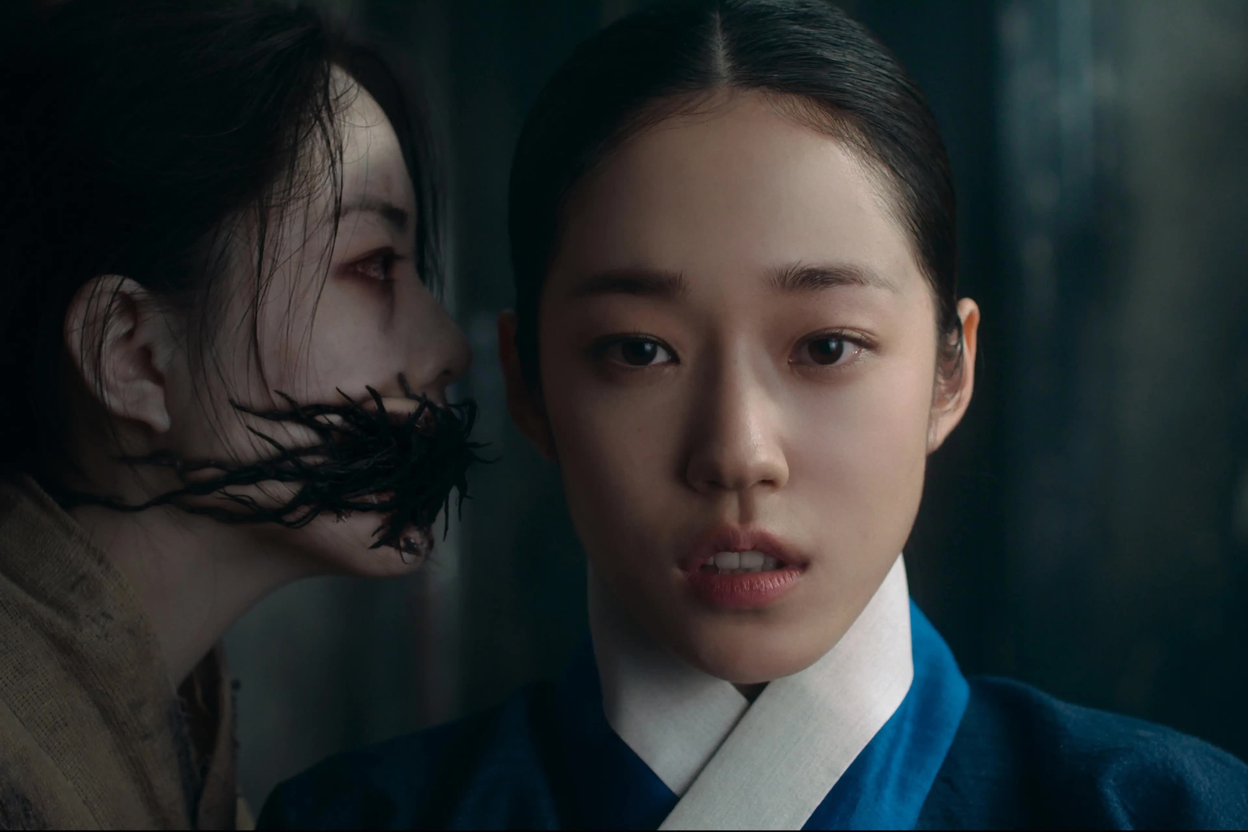 Lời nguyền Đông Cung: Cú hụt chân của 'bom tấn' Netflix - Ảnh 1.