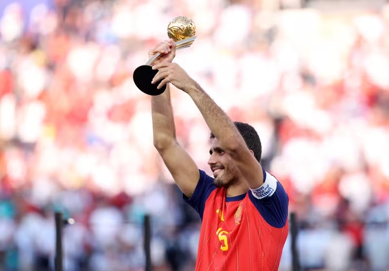 Tranh cãi Quả bóng vàng World Cup 2026 - Ảnh 1.