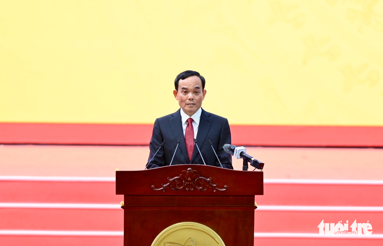 Bí thư Trần Lưu Quang: Lịch sử đặt lên vai TP.HCM trọng trách, phải tiếp tục giữ vững vai trò đầu tàu - Ảnh 1.