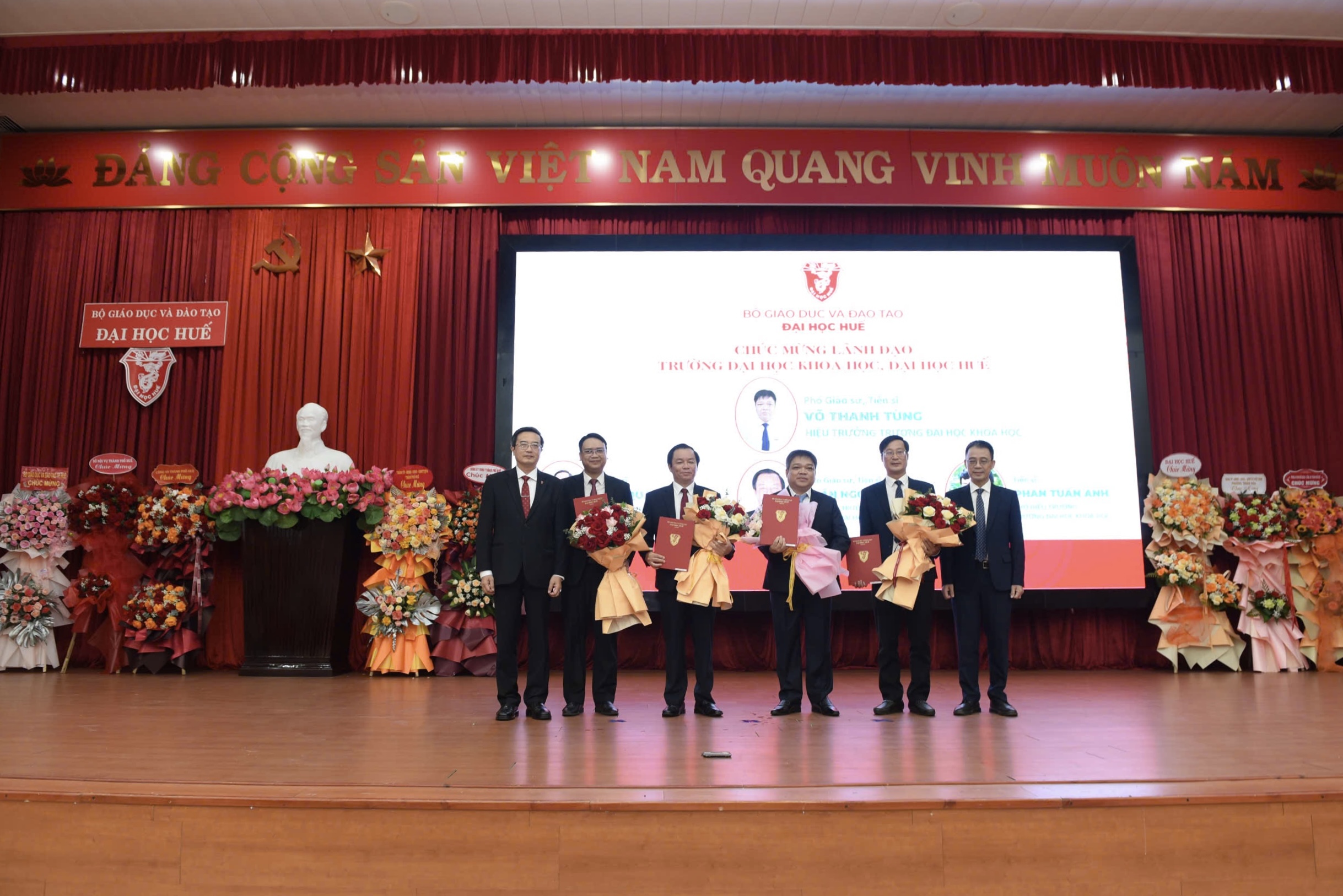 Danh sách lãnh đạo các trường thành viên thuộc Đại học Huế - Ảnh 1.