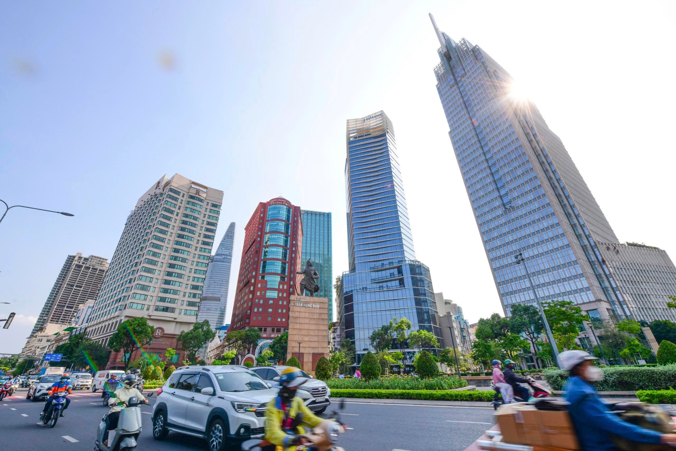Giáo sư Úc: Cải cách, cơ chế đặc thù tạo đà cho TP.HCM chuyển mình - Ảnh 2.
